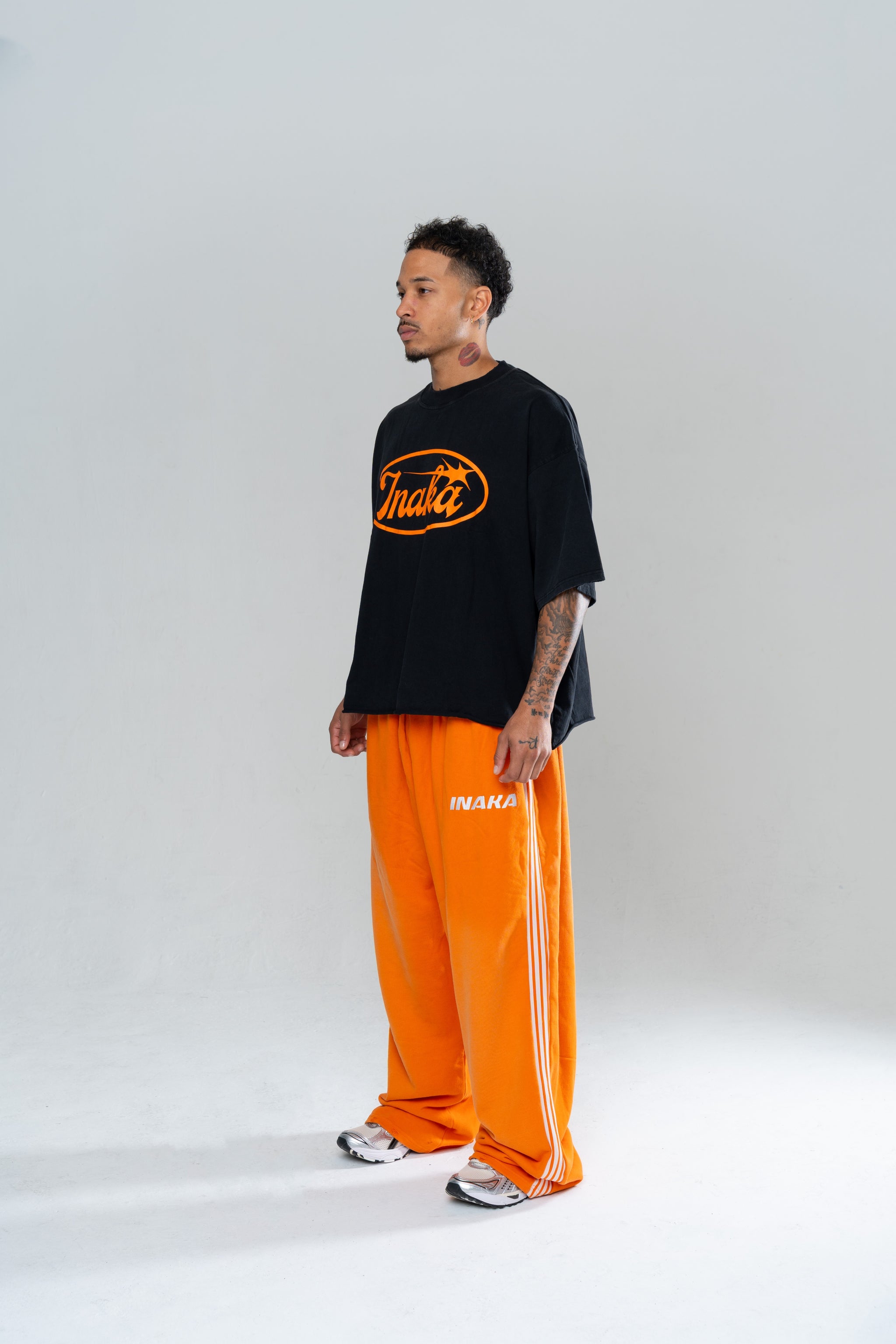 ICONIC BAGGY SWEATPANTS - ORANGE