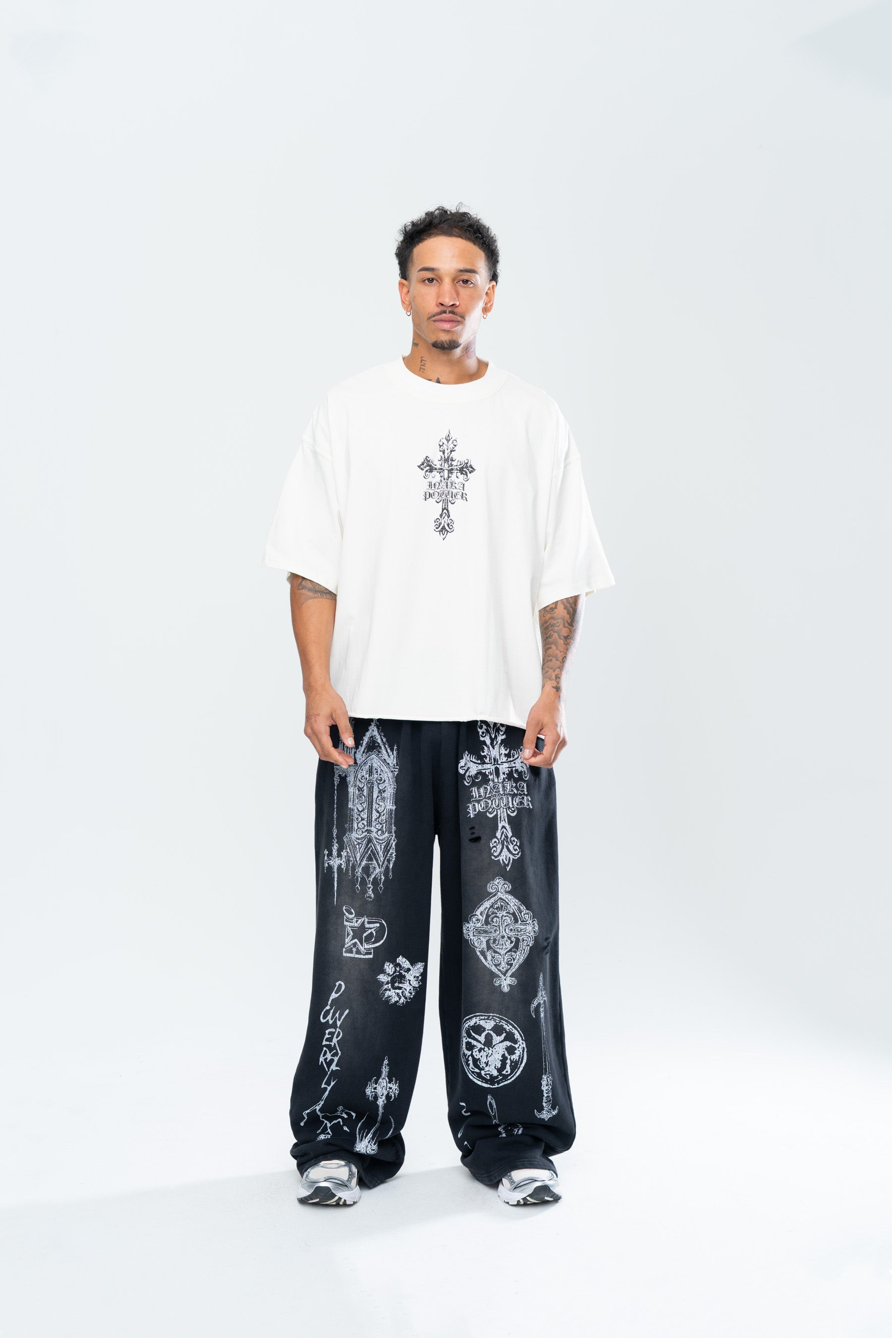 CRUCIFIX CROPPED TEE - CREAM