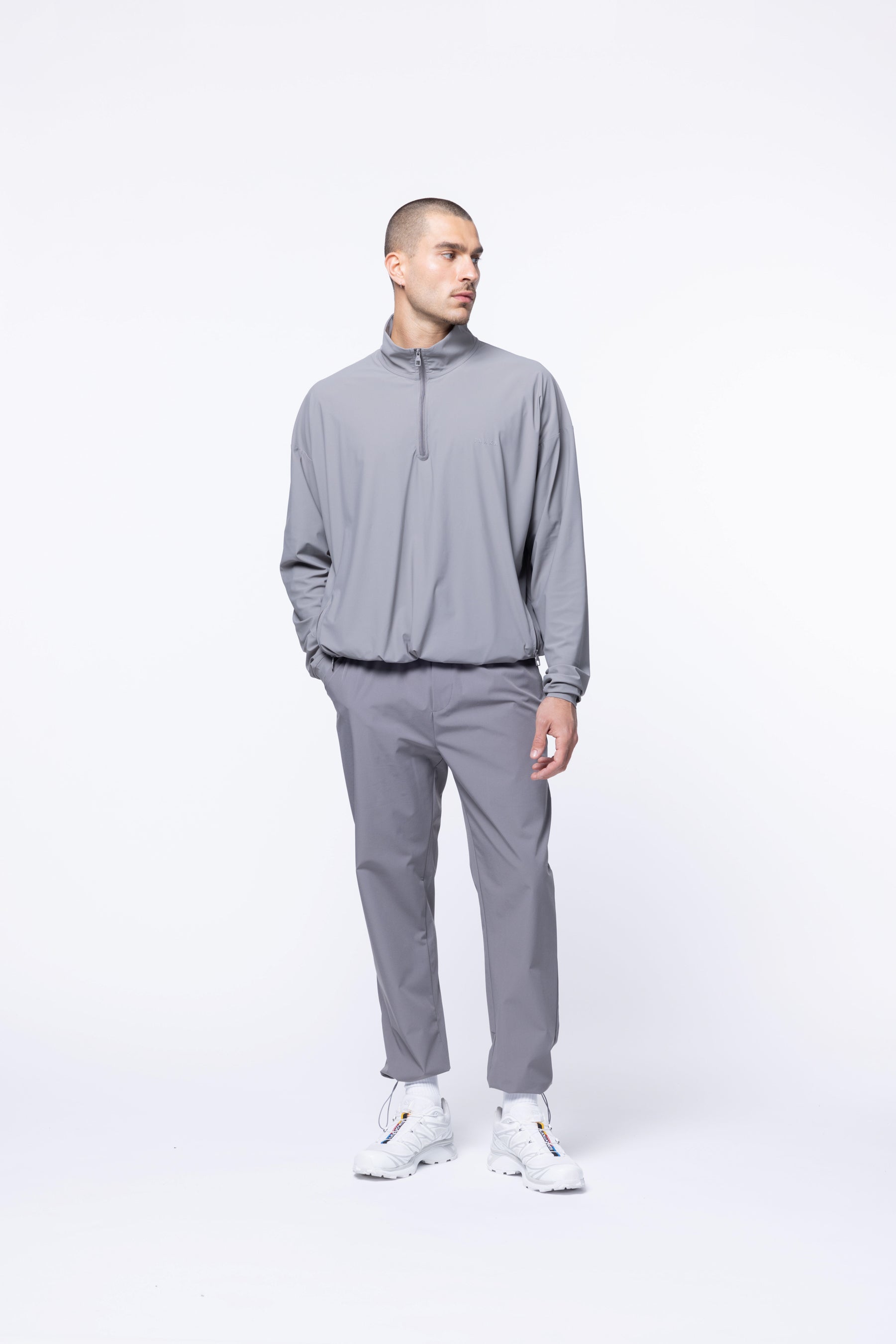 PERFORMANCE CLUB 1/4 ZIP JACKET - GREY