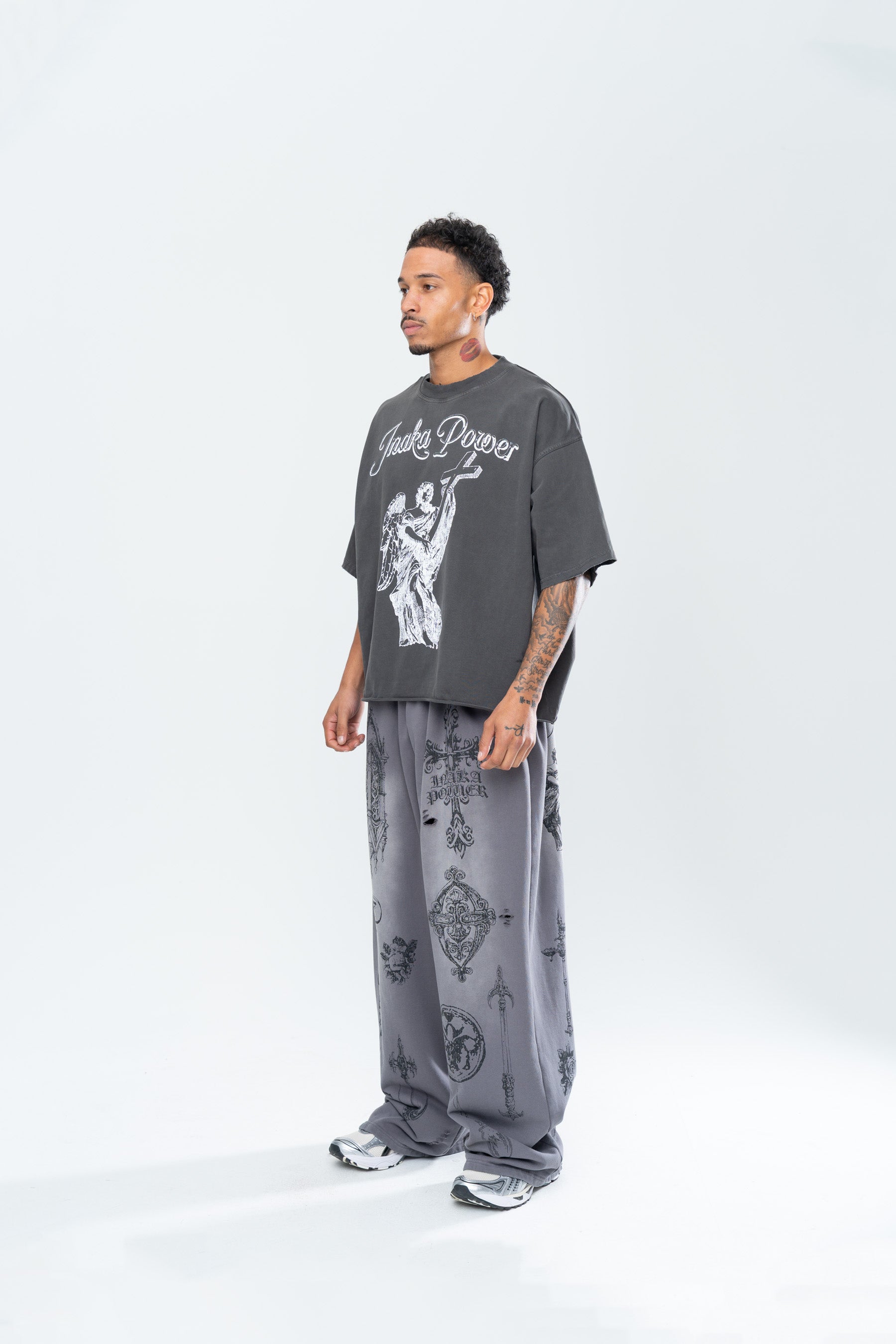 CRUCIFIX DISTRESSED BAGGY SWEATPANTS - GRAY