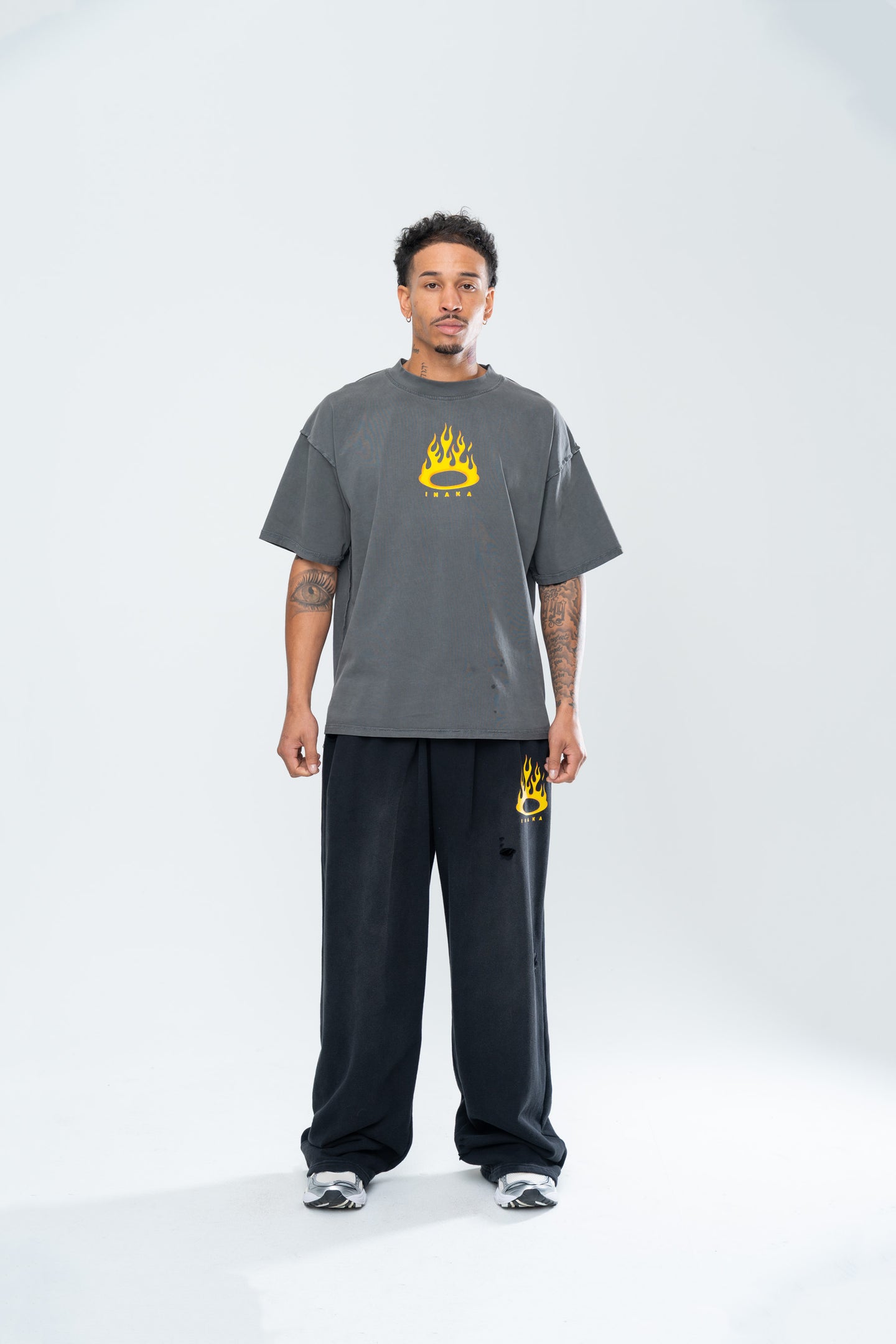 FURY DISTRESSED BAGGY SWEATPANTS