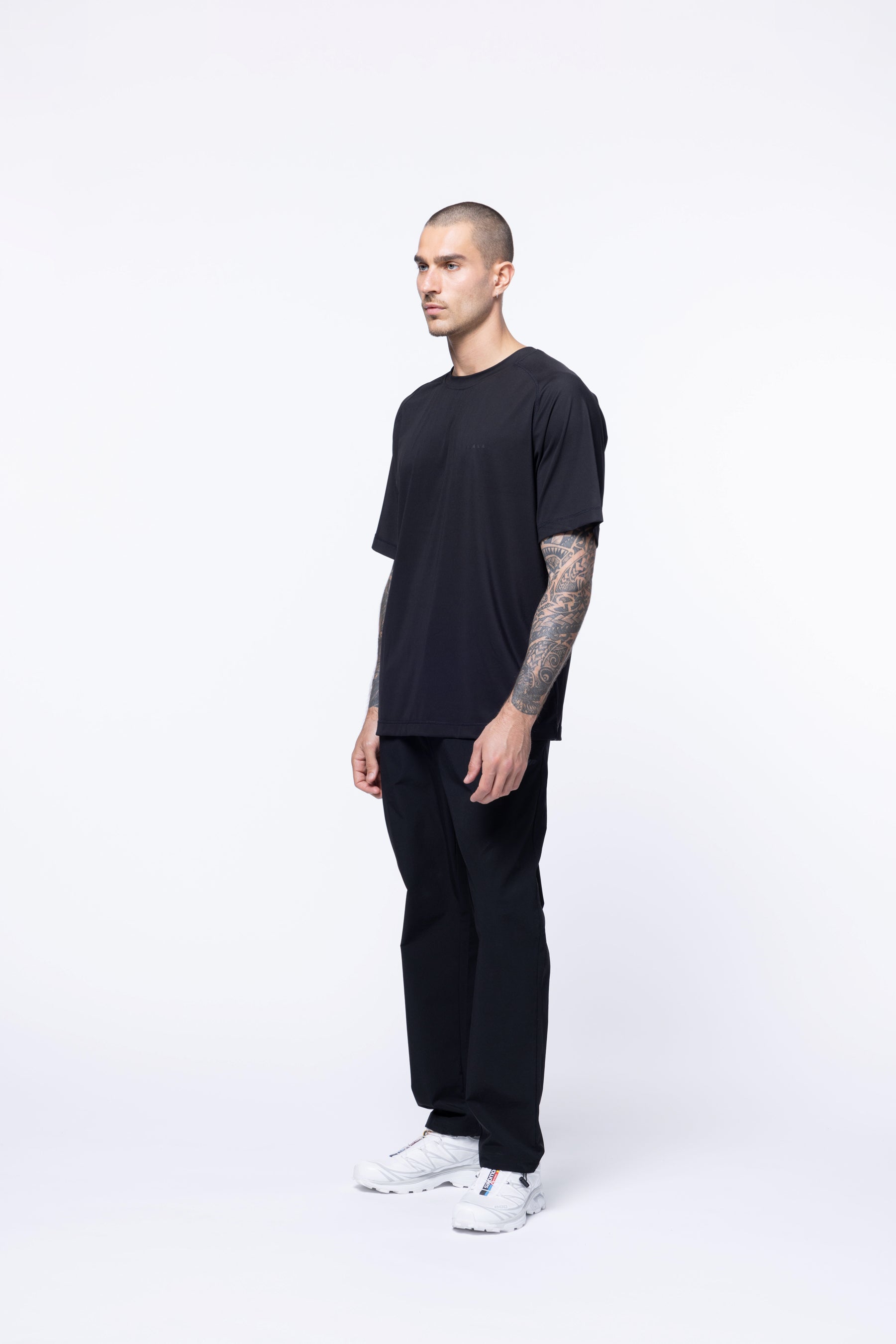 PERFORMANCE CLUB TEE - BLACK