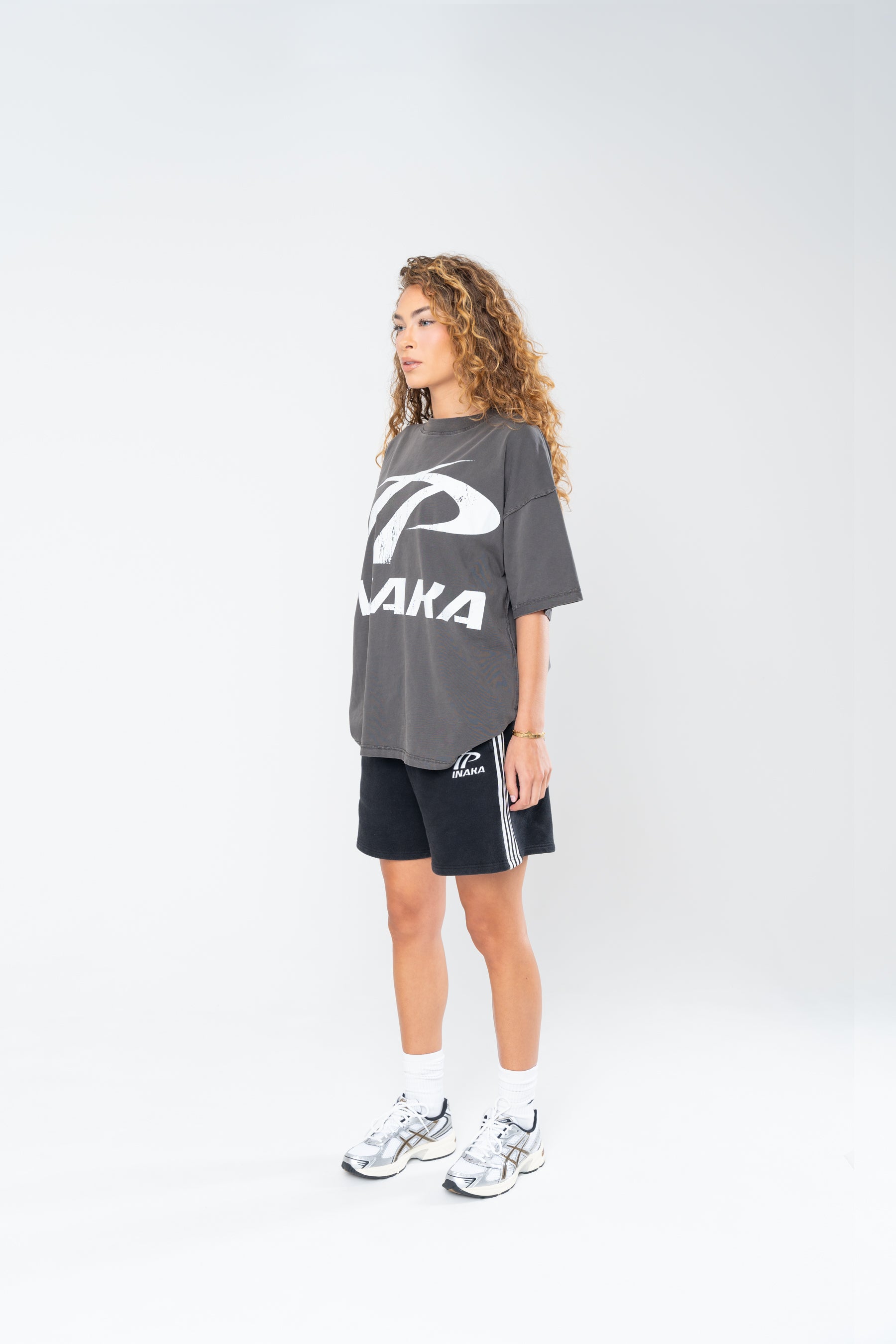 SPORTSWEAR REVERSE TEE - VINTAGE BLACK