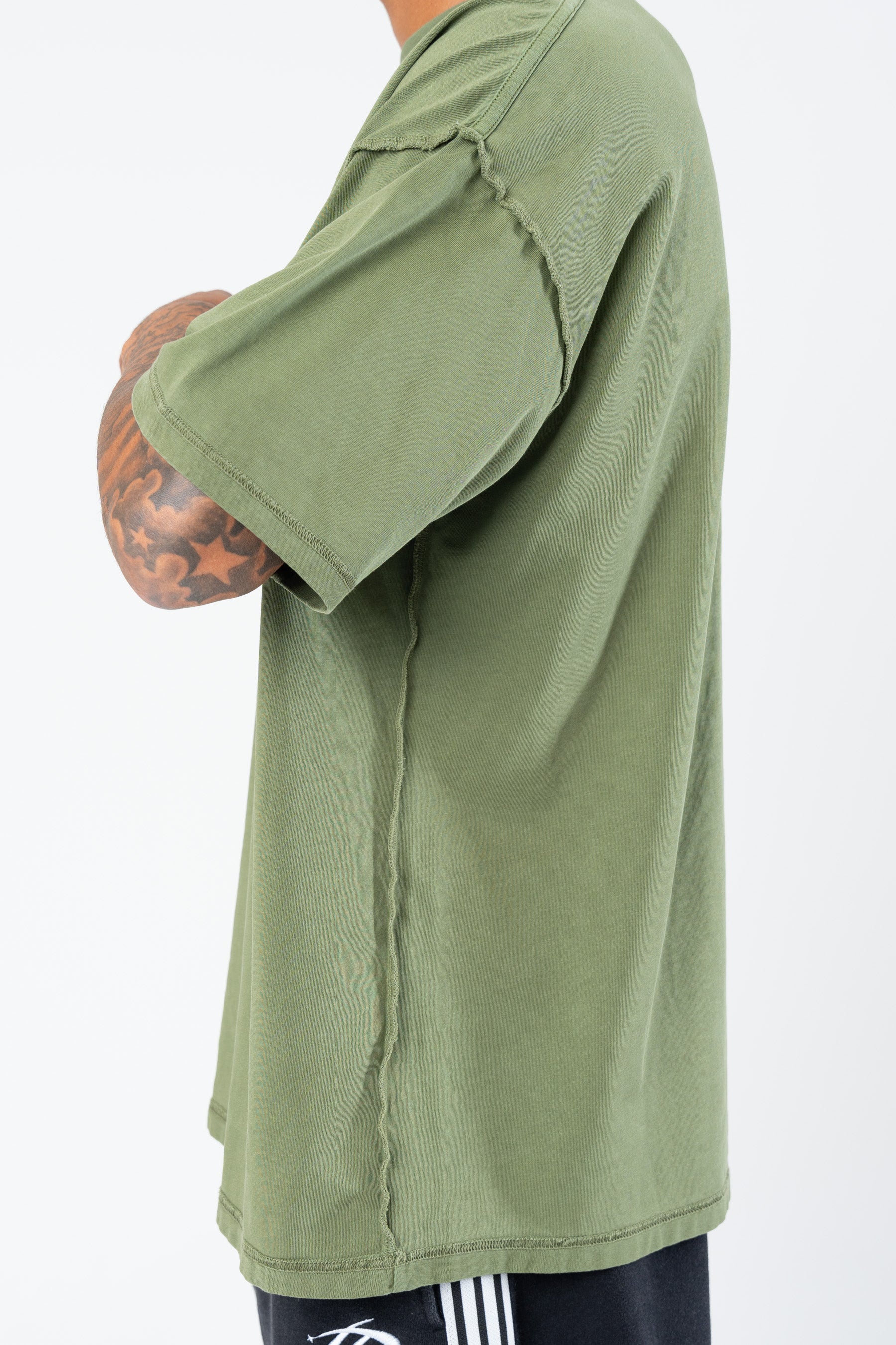 SPORTSWEAR REVERSE TEE - VINTAGE OLIVE