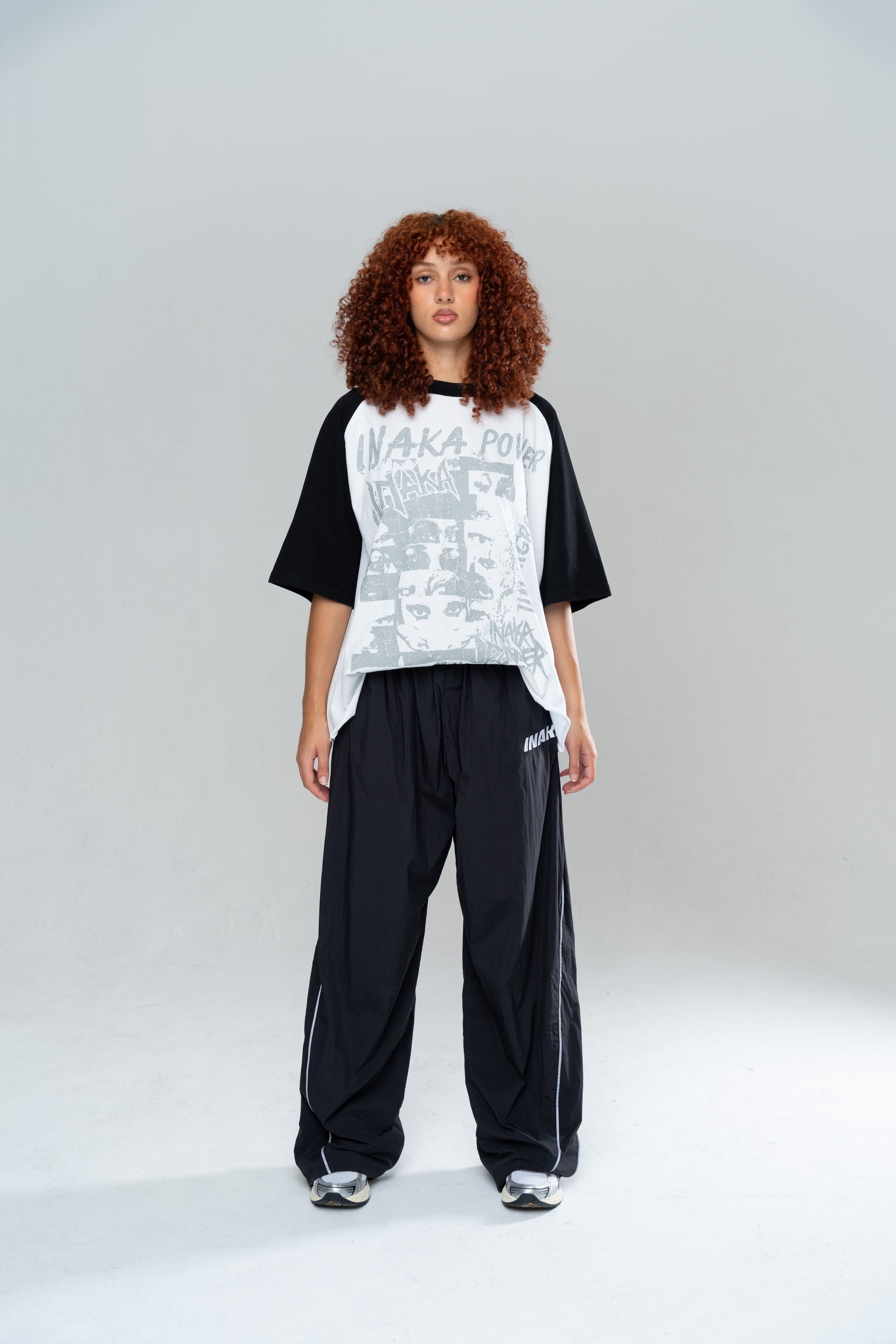 UNDERGROUND CROPPED TEE - WHITE/BLACK