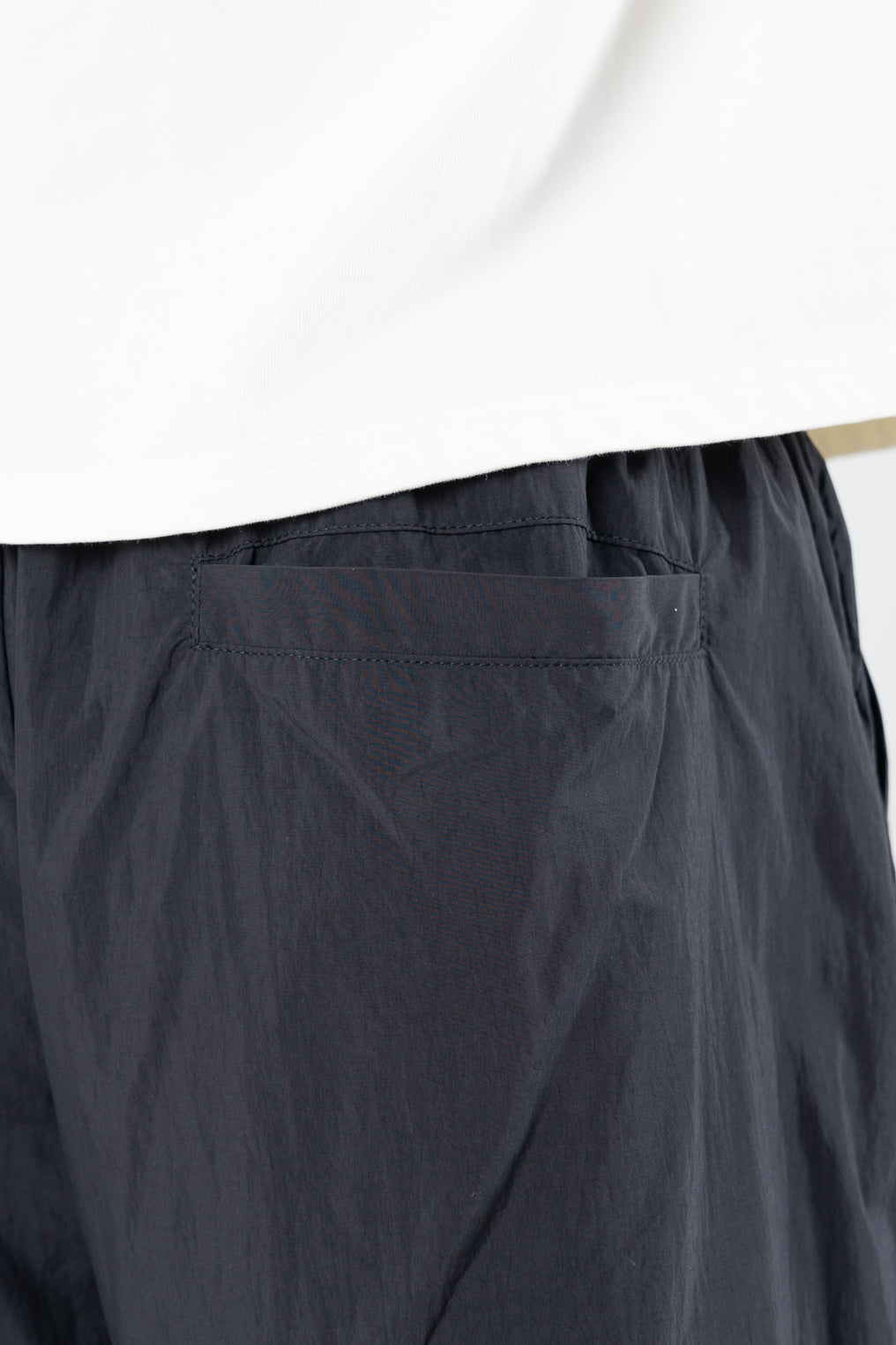 SPORTSWEAR NYLON SHORTS - BLACK