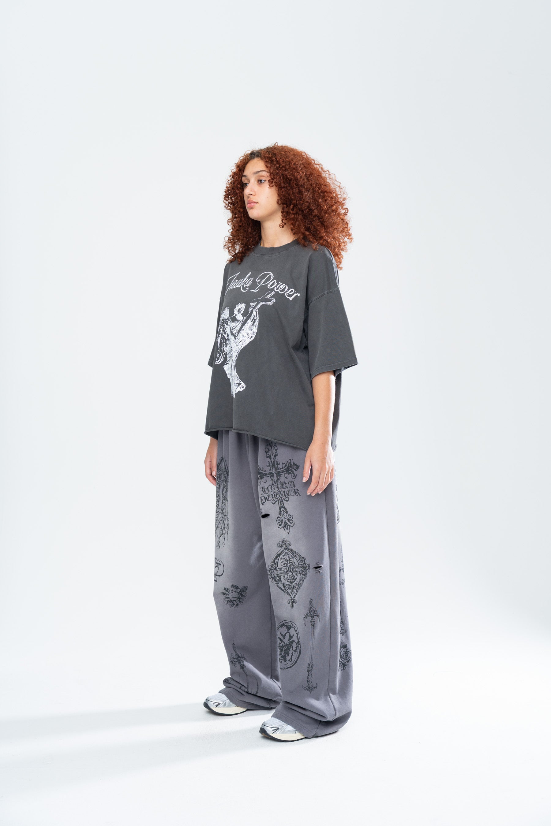SACRED CROPPED TEE - VINTAGE BLACK