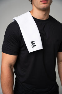 INAKA PERFORMANCE TOWEL - WHITE
