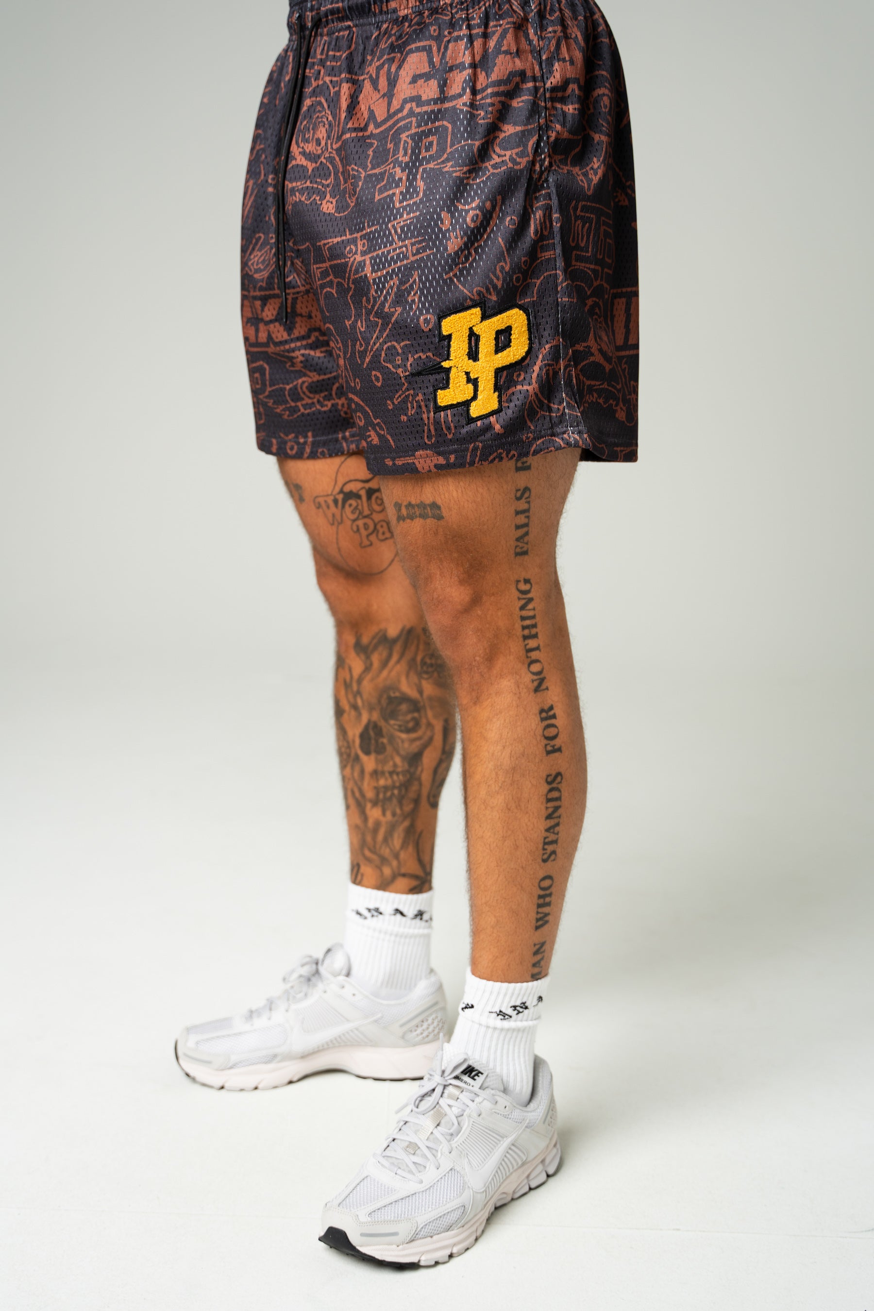 Graphic Mesh Shorts - Chocolate PB