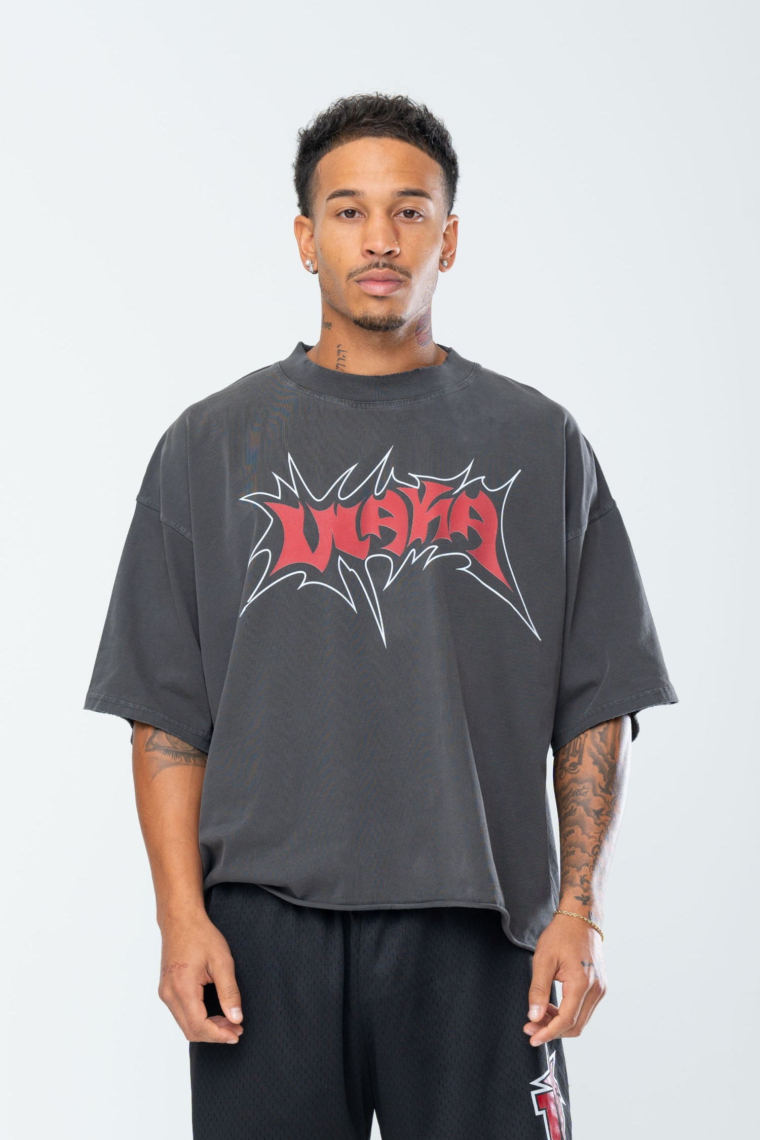 GUERRILLA CROPPED TEE