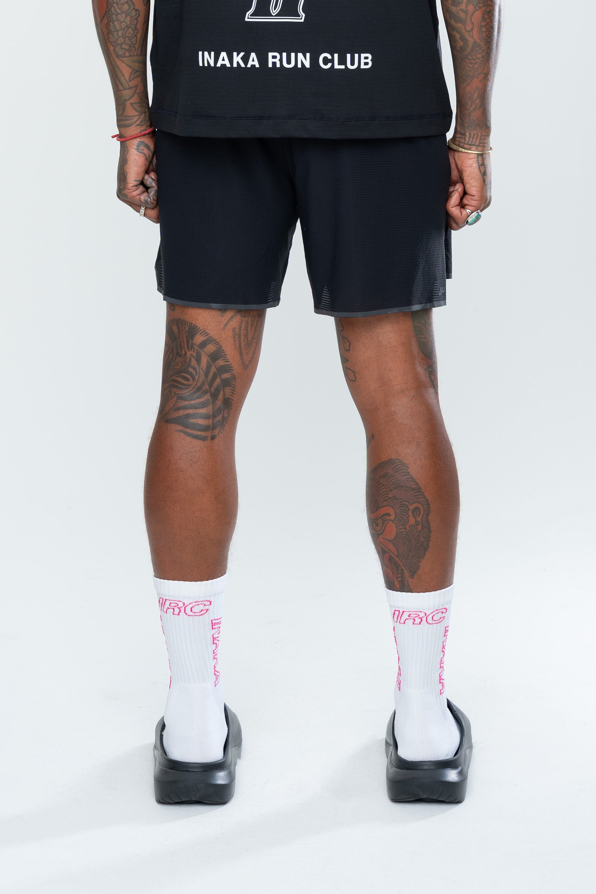 IRC TEAM AEROSTRIDE SHORT - BLACK