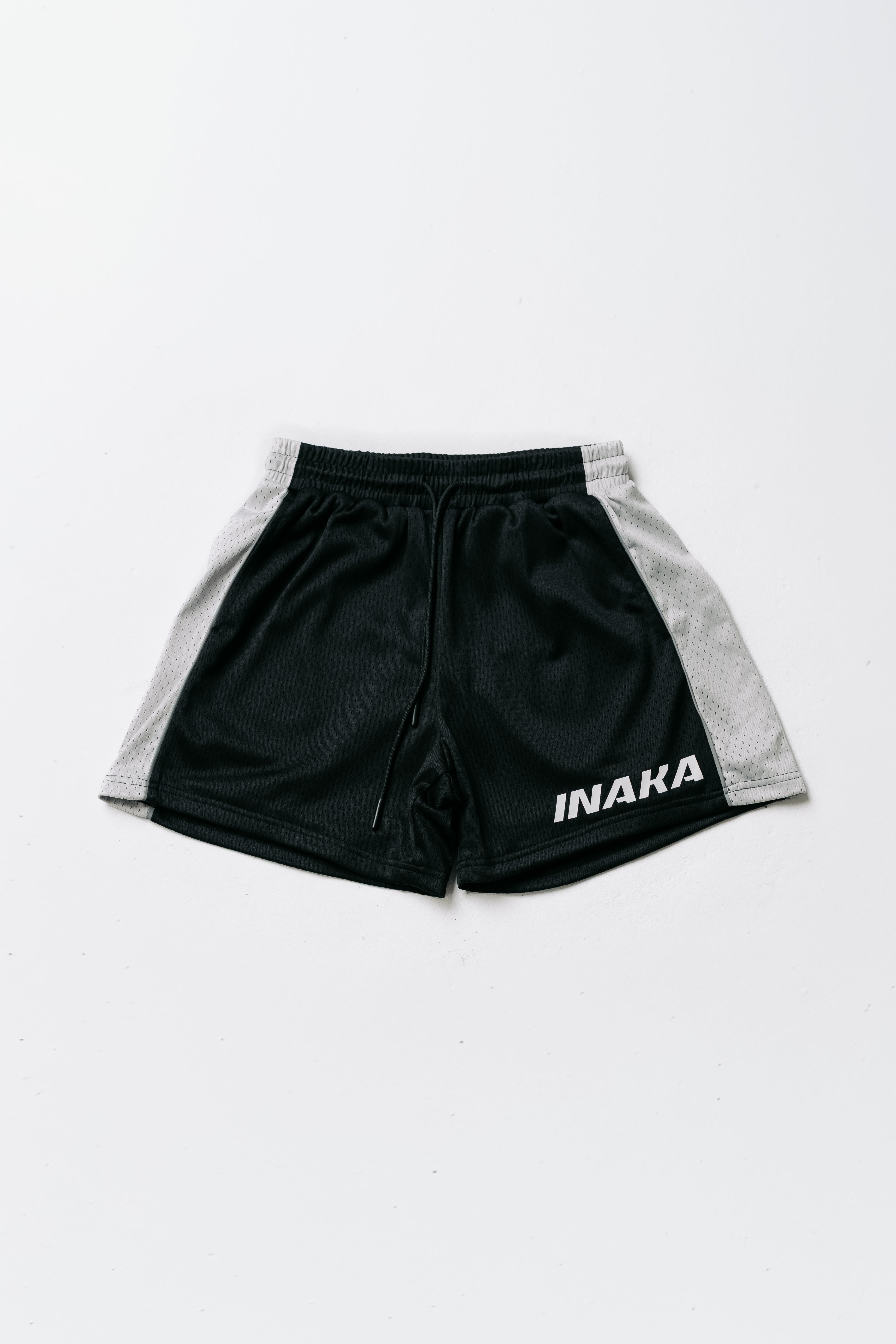 VARSITY MESH SHORTS - BLACK – Inaka Power