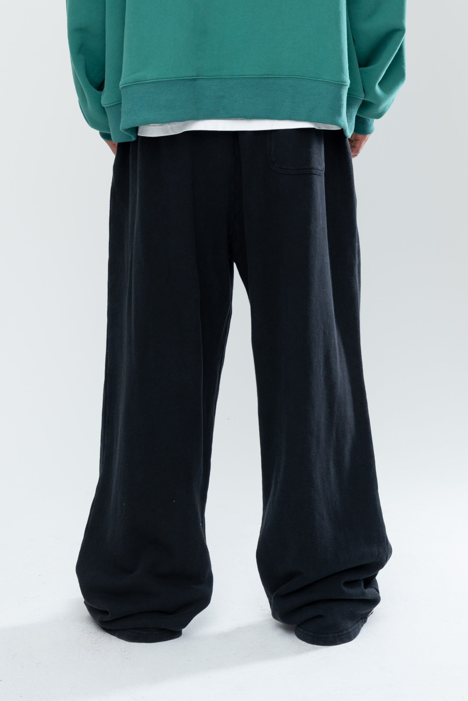 CLASSIC BAGGY SWEATS - BLACK/FOREST GREEN