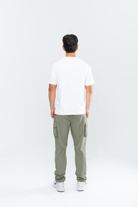 MEN'S PERFORMANCE TECH CARGO JOGGERS - OLIVE