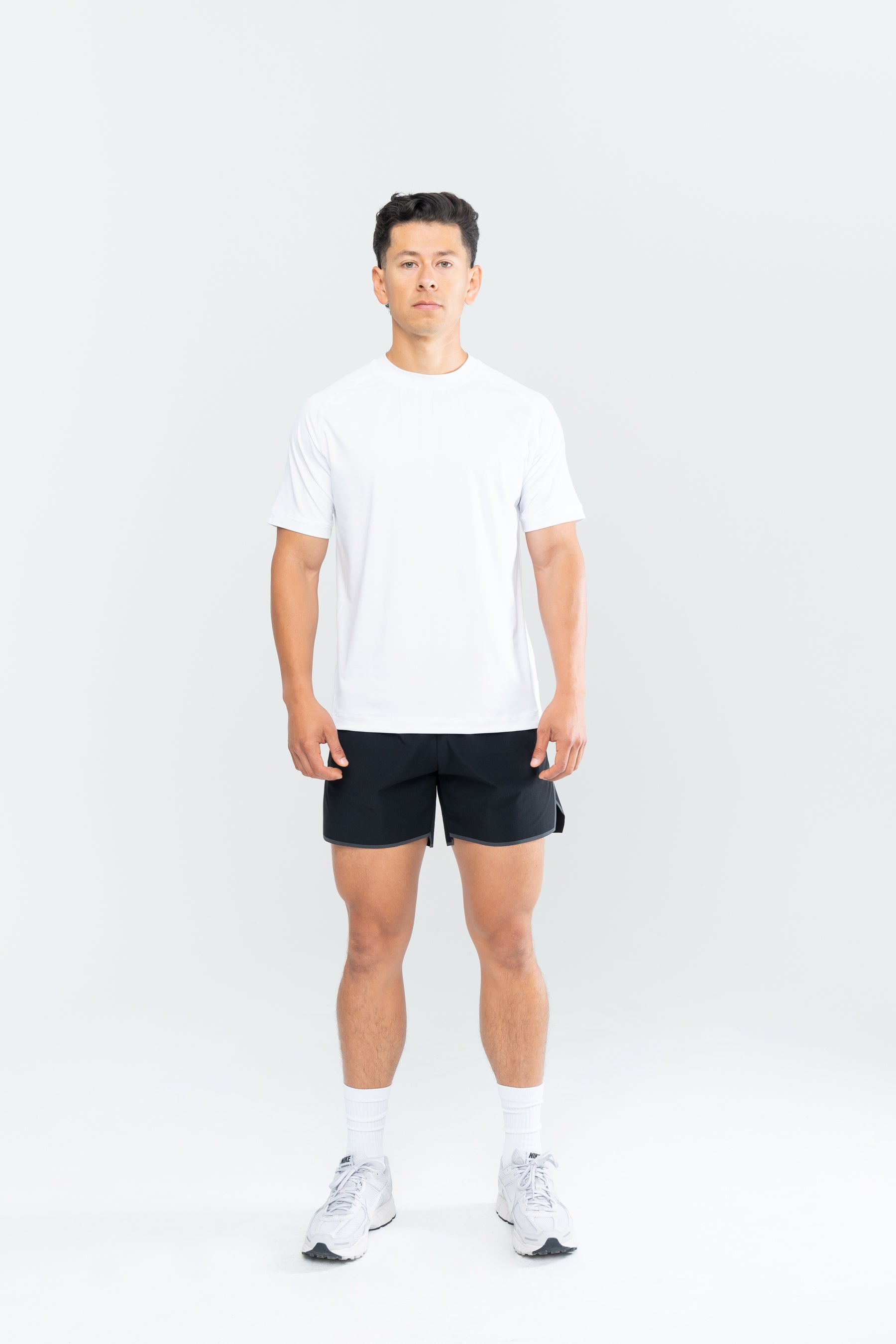 CORE PERFORMANCE SHORT SLEEVE - WHITE