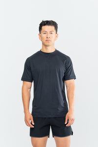 CORE PERFORMANCE SHORT SLEEVE - JET BLACK