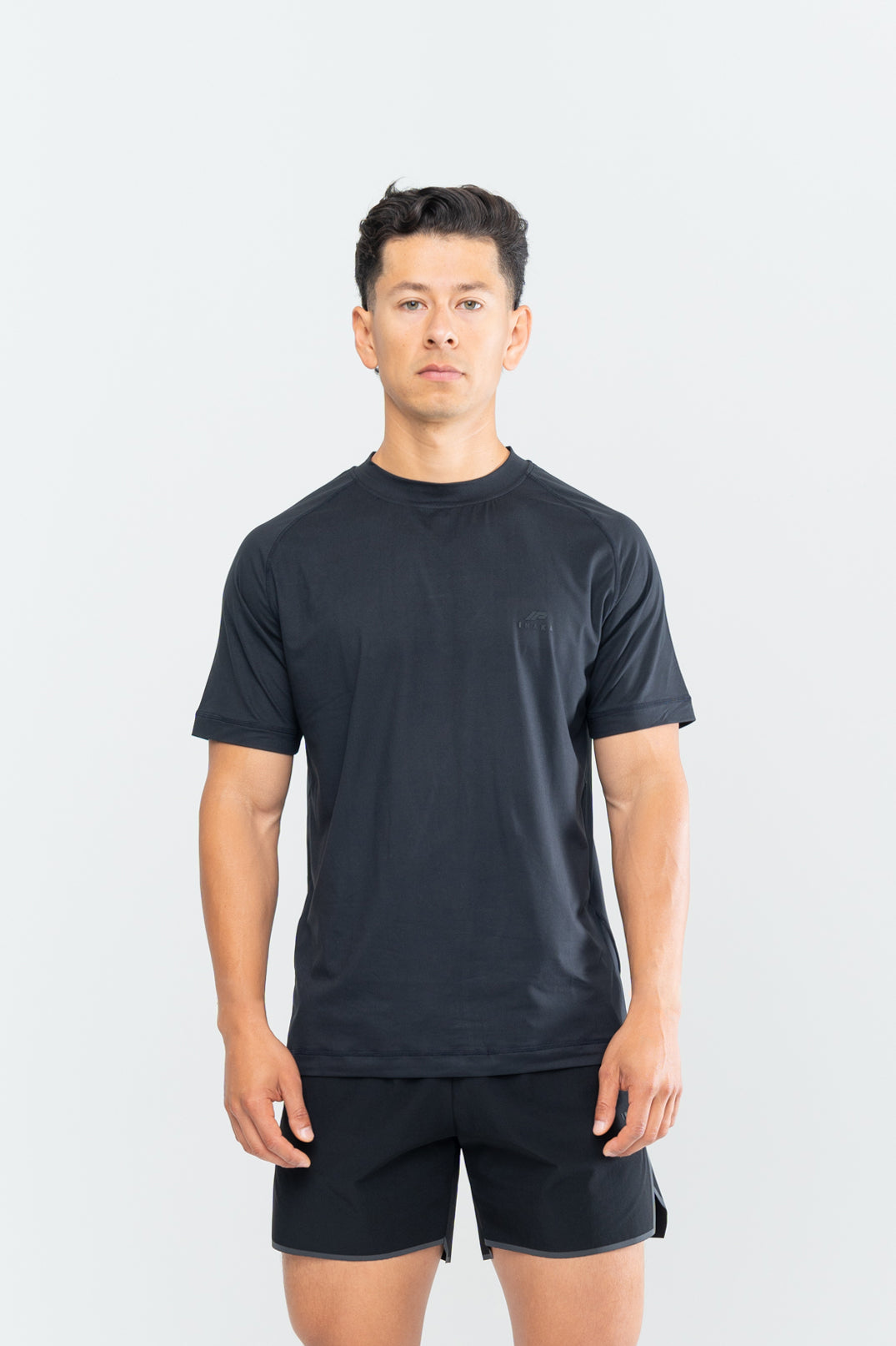 CORE PERFORMANCE SHORT SLEEVE - JET BLACK
