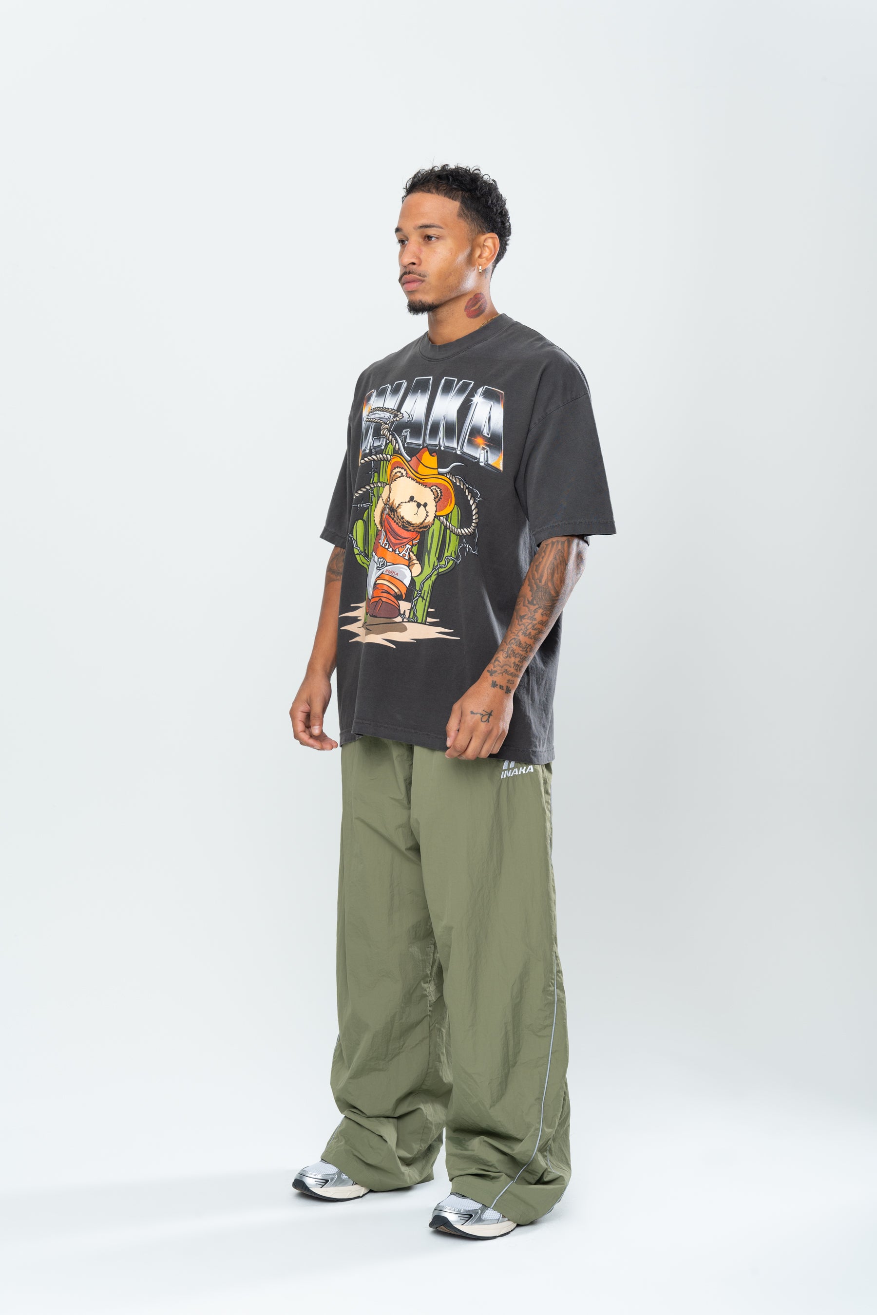 INAKA HOOK ‘EM TEDDY - VINTAGE BLACK