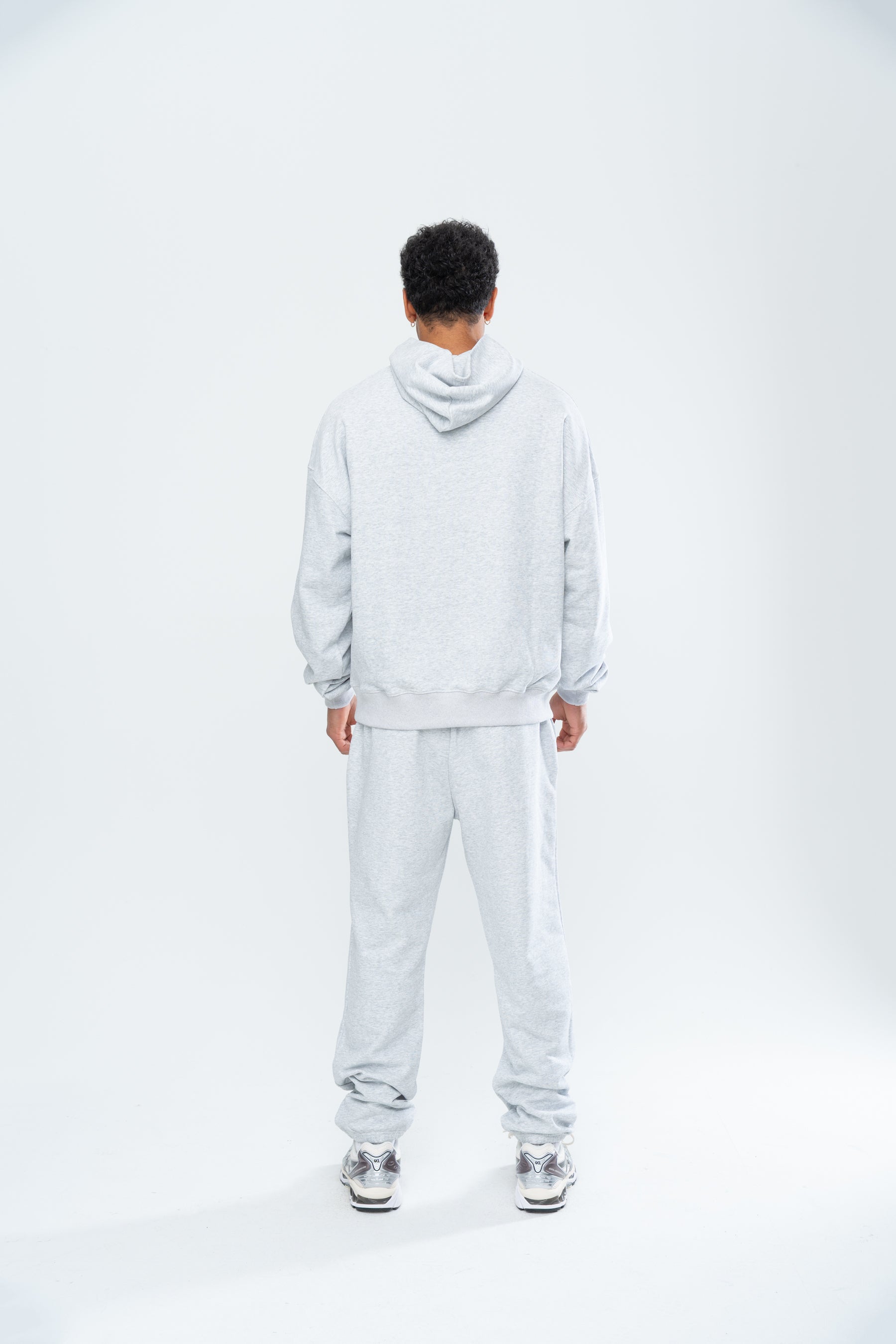 ATHLETICS CUFFED SWEATS - GREY