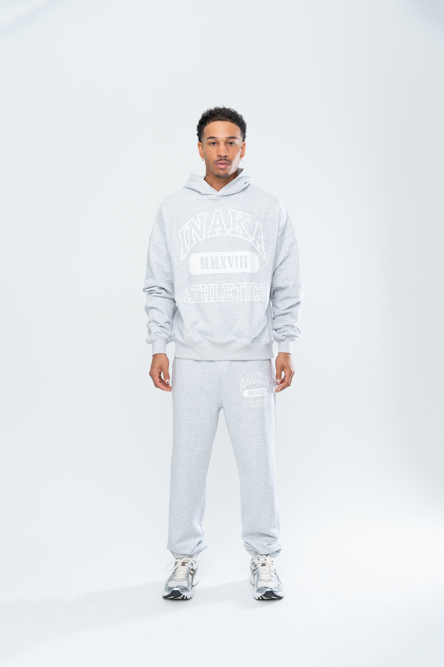 ATHLETICS CUFFED SWEATS - GREY