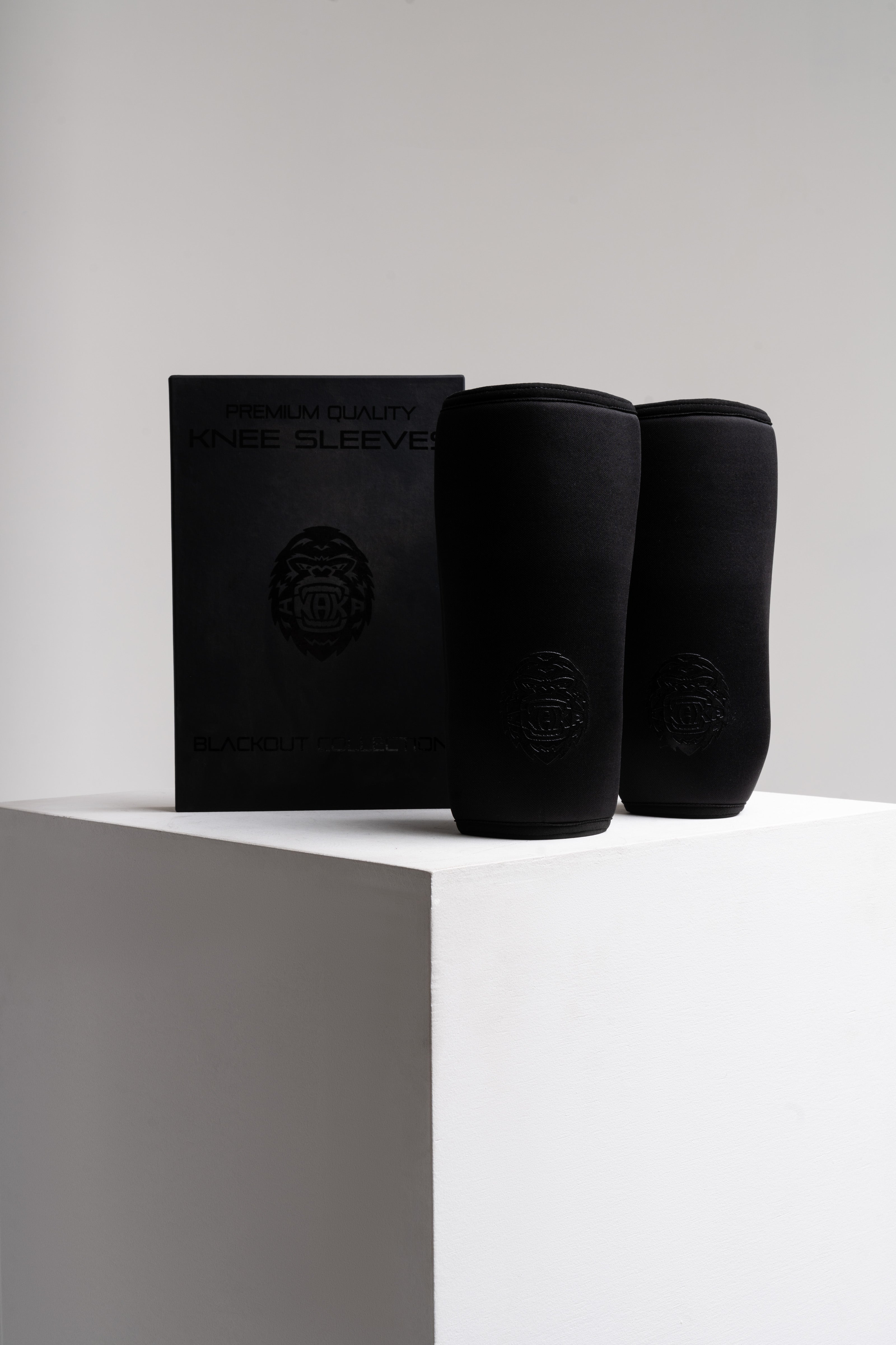 Knee Sleeves - Blackout Collection