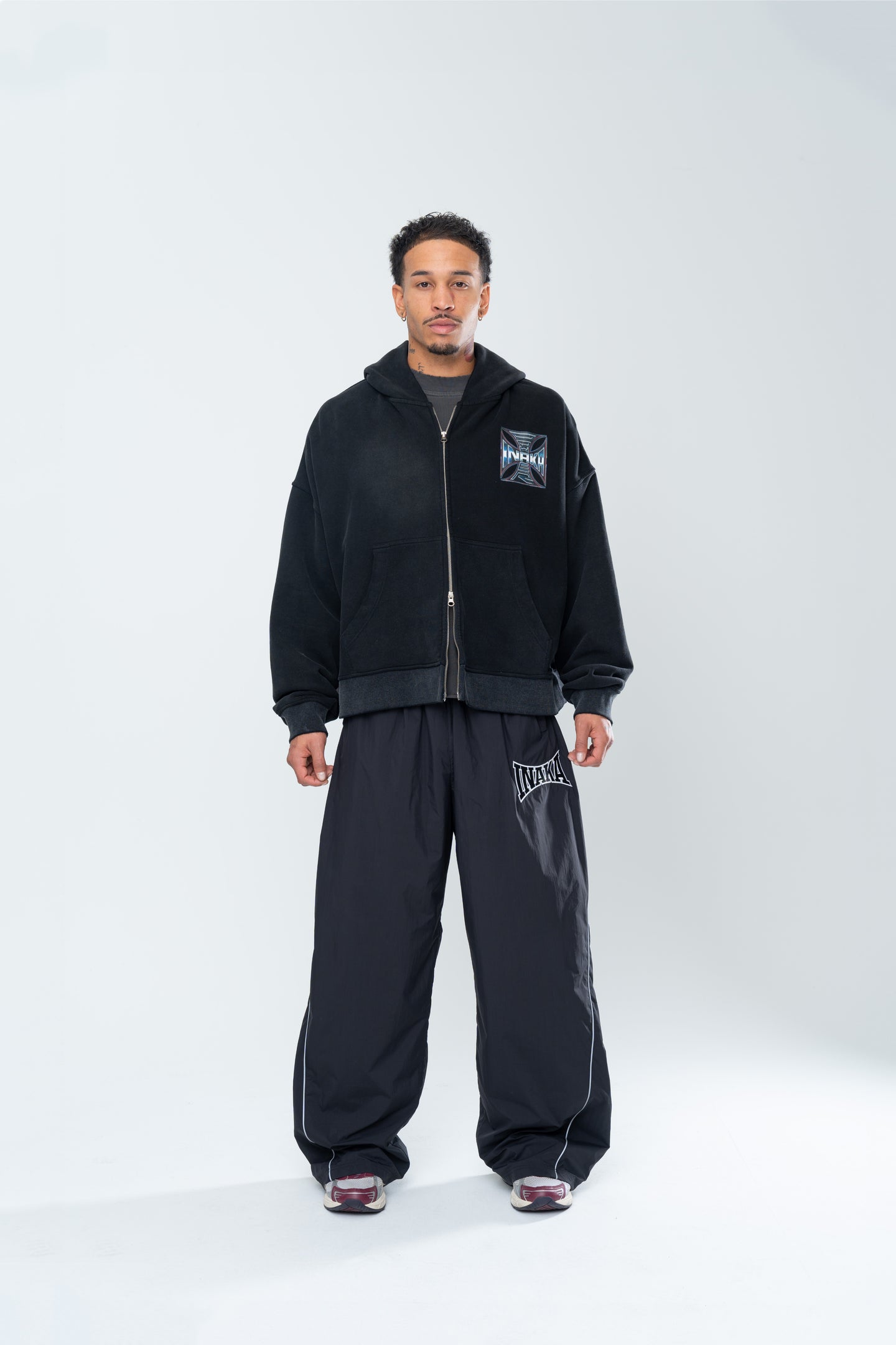 POWERSHOT BAGGY TRACKPANTS - BLACK