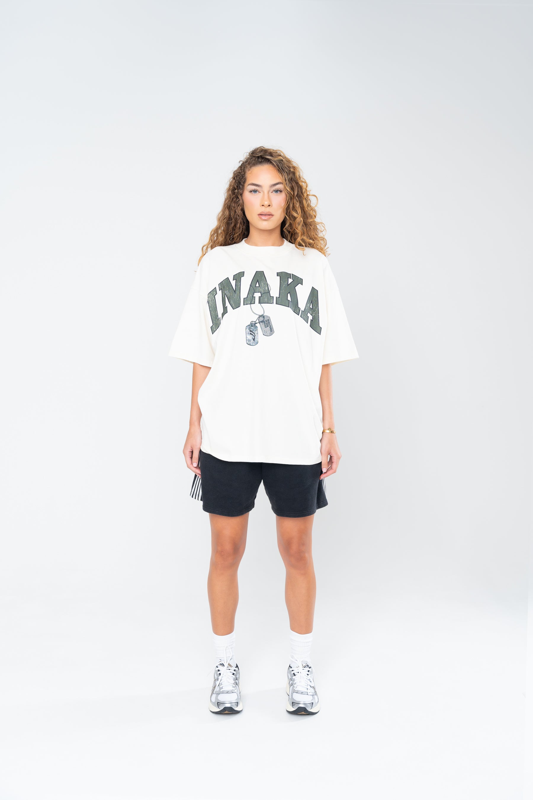 INAKA VET TEE - CREAM