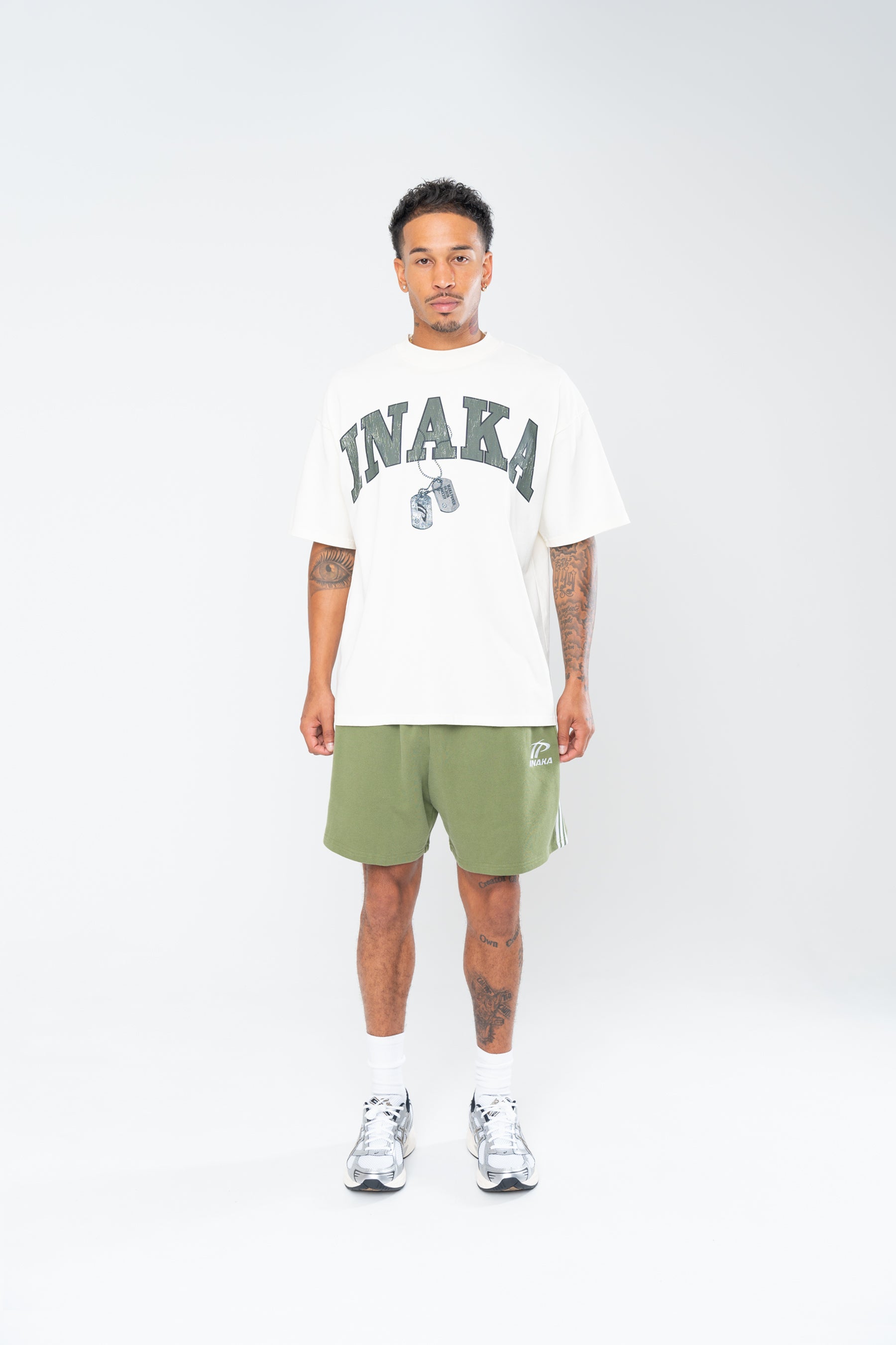 SPORTSWEAR SWEAT SHORTS - OLIVE