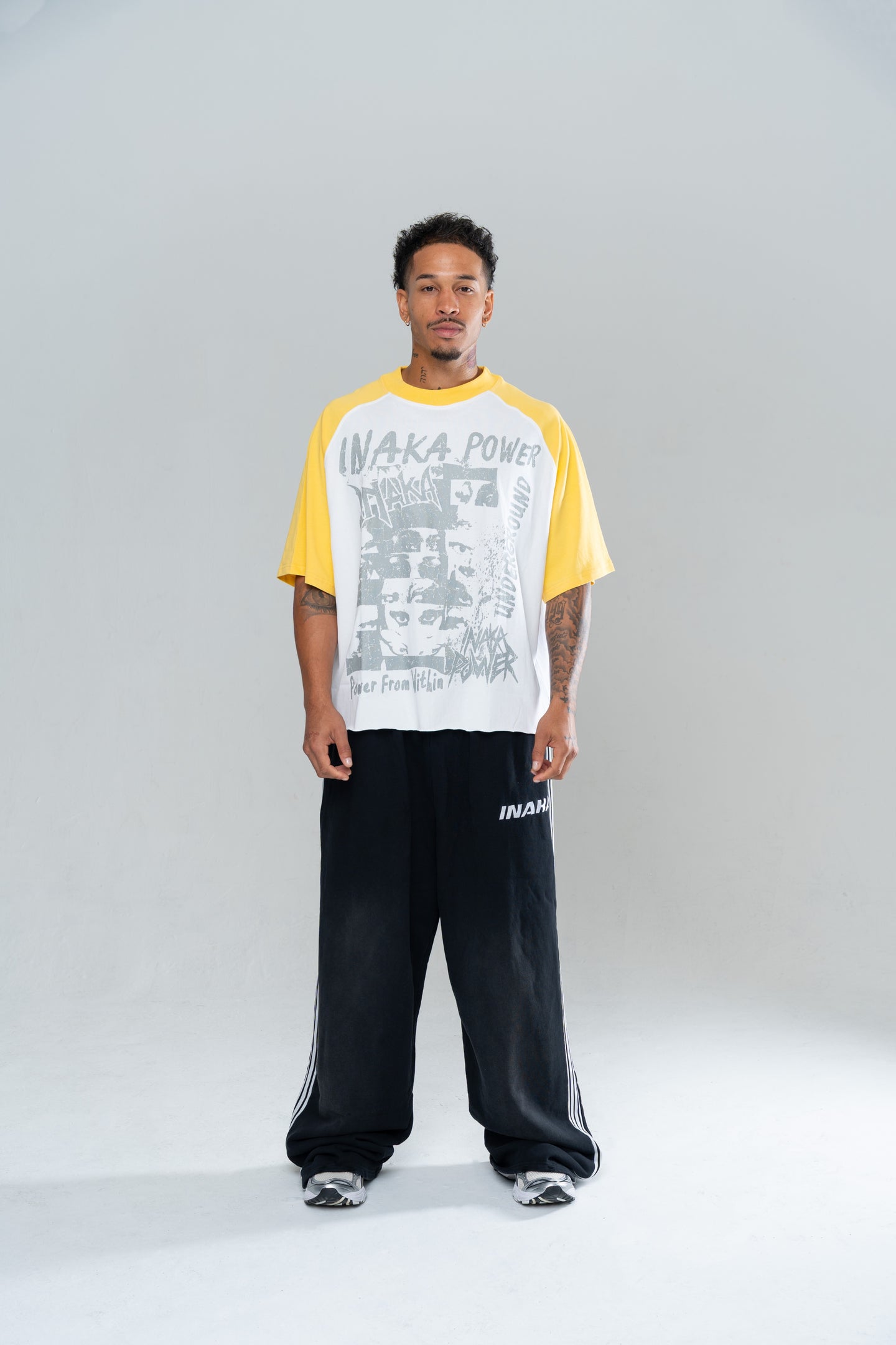 UNDERGROUND CROPPED TEE - WHITE/YELLOW