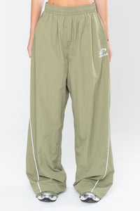 SPORTSWEAR BAGGY TRACK PANTS - OLIVE