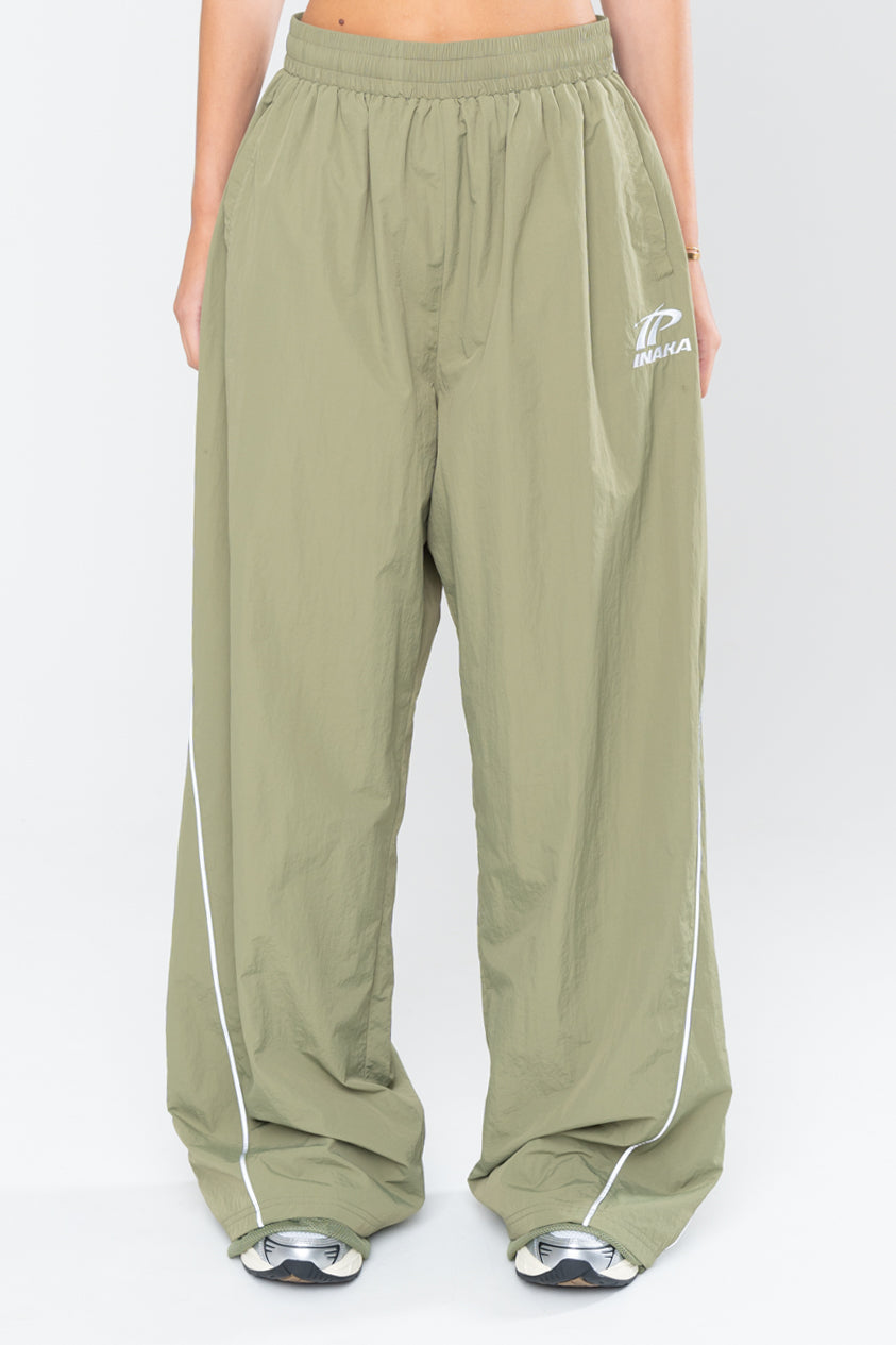 SPORTSWEAR BAGGY TRACK PANTS - OLIVE