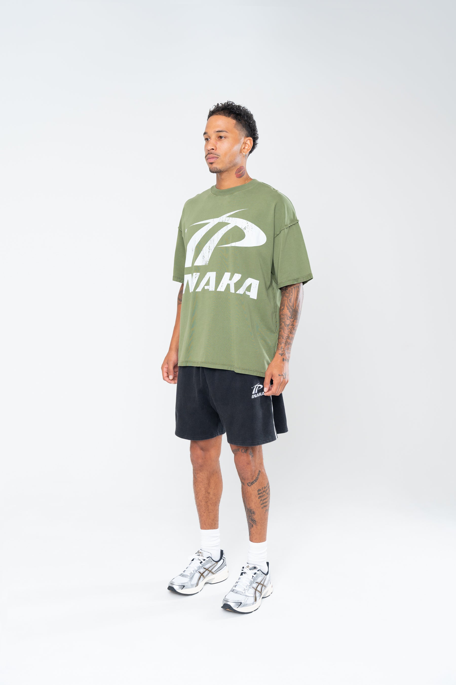 INAKA SPORTSWEAR TEE - VINTAGE OLIVE