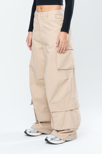 INAKA BAGGY CARGO PANTS - SAND