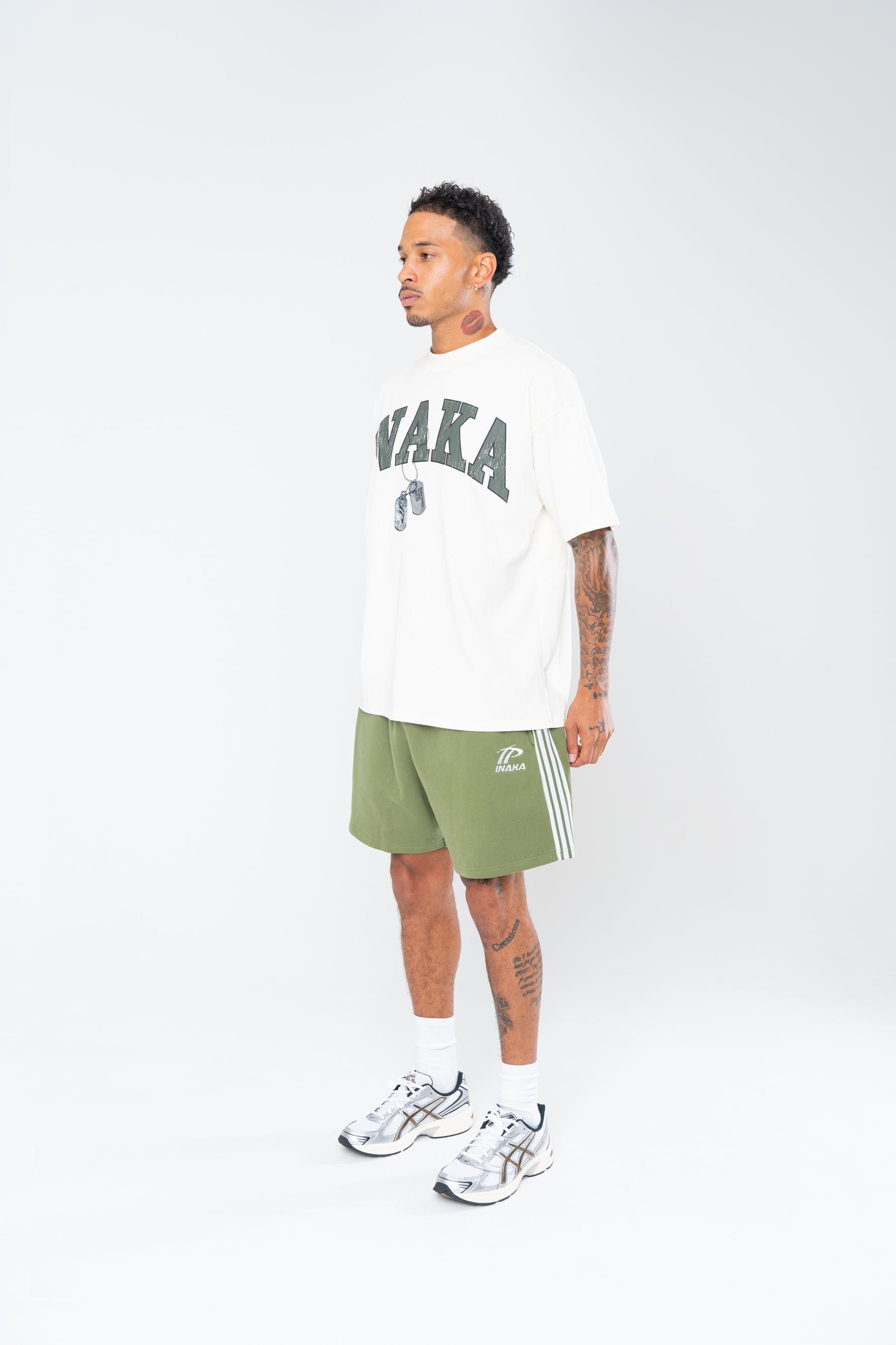 SPORTSWEAR SWEAT SHORTS - OLIVE