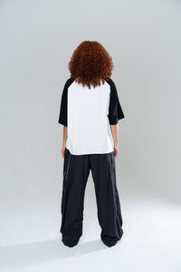 UNDERGROUND CROPPED TEE - WHITE/BLACK