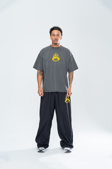 FURY BAGGY TRACKPANTS - BLACK