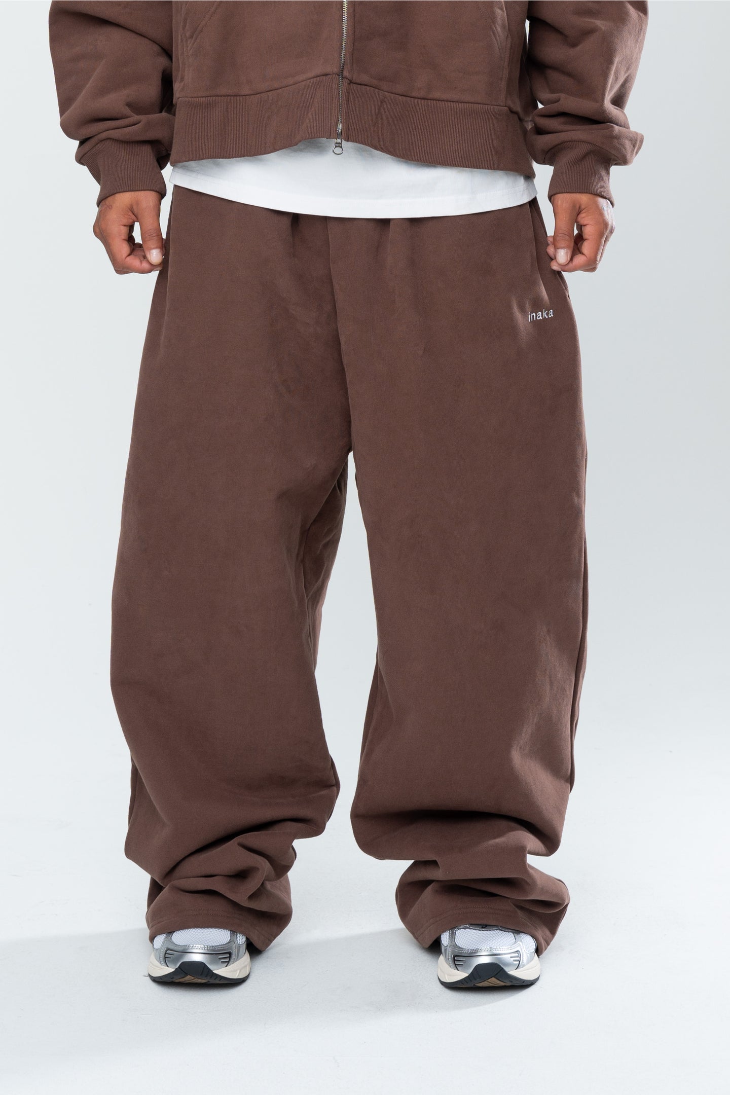 BASICS BAGGY SWEATS - ESPRESSO