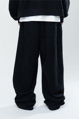 BASICS BAGGY SWEATS - BLACK