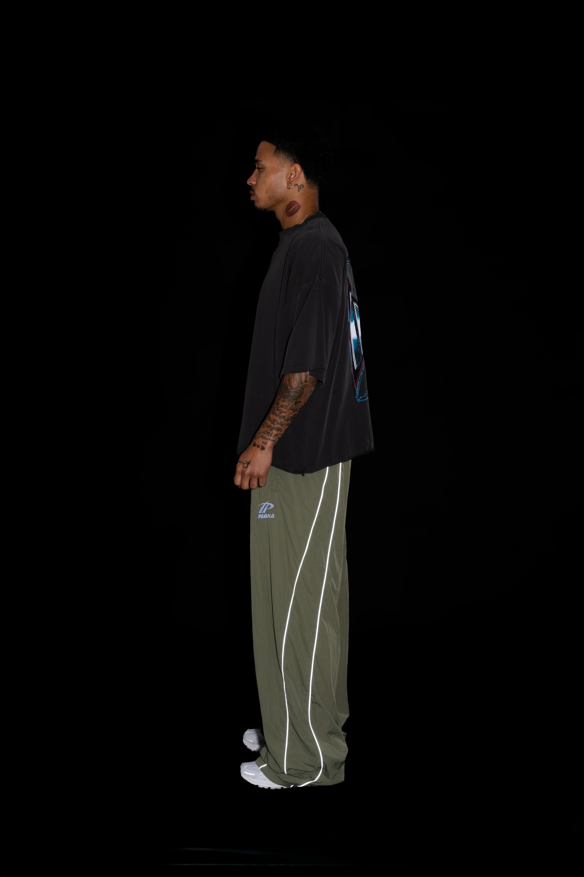 SPORTSWEAR BAGGY TRACK PANTS - OLIVE