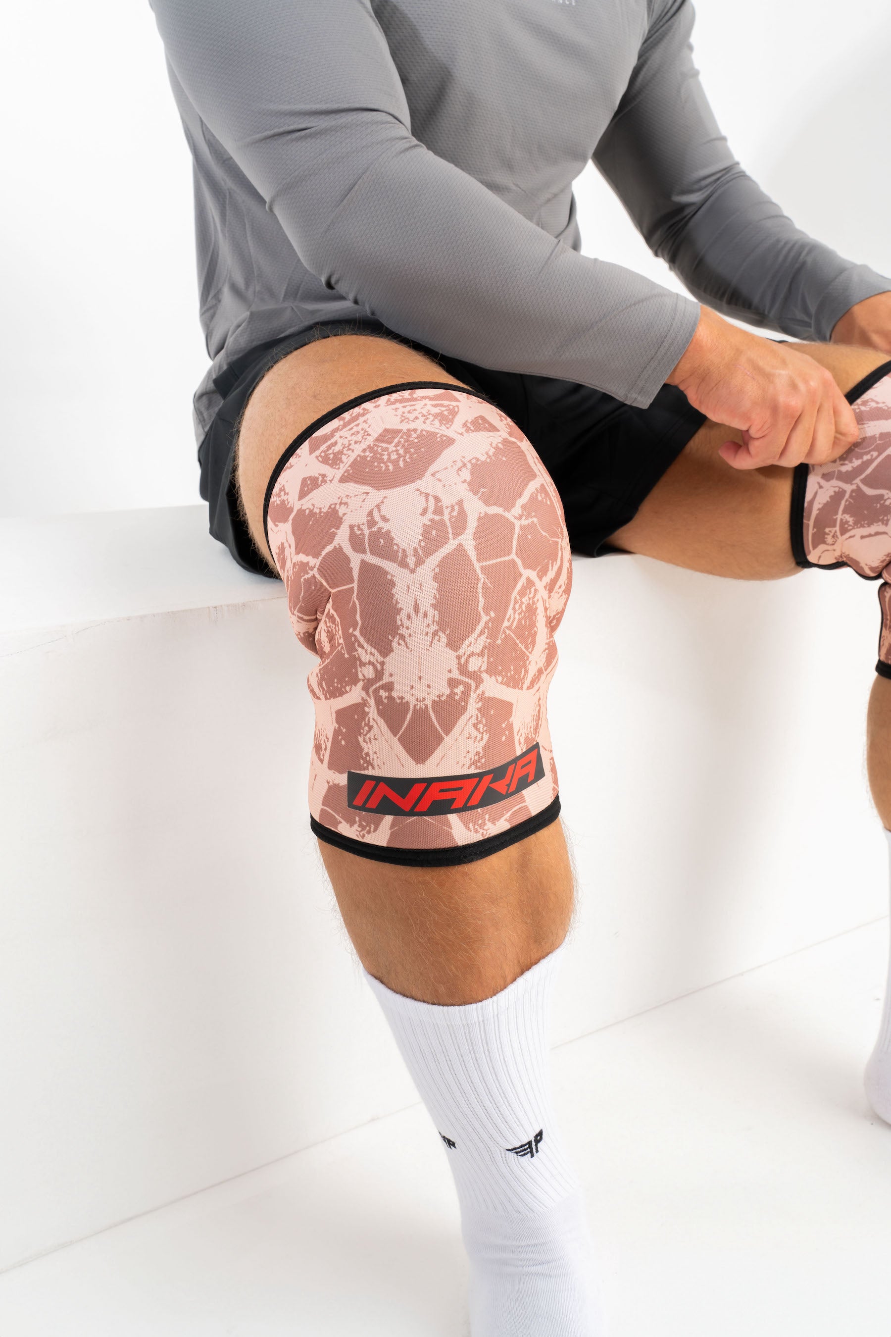 CAMO KNEE SLEEVES - DUNE