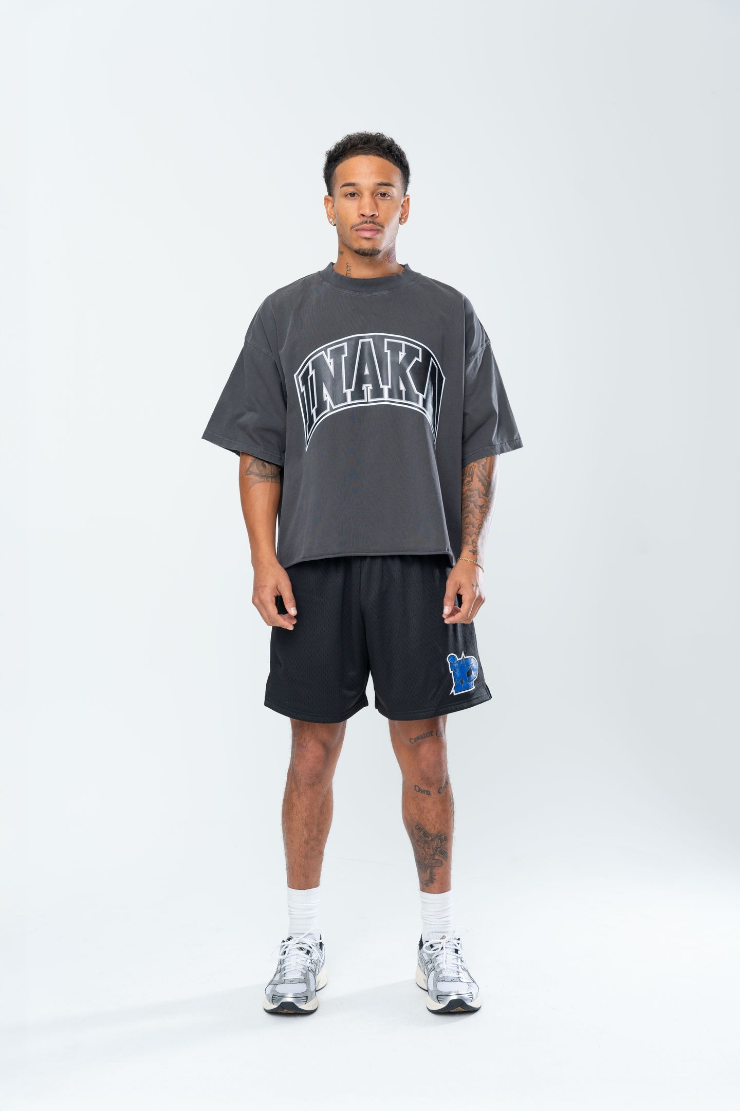 INAKA UNIVERSITY MESH SHORTS