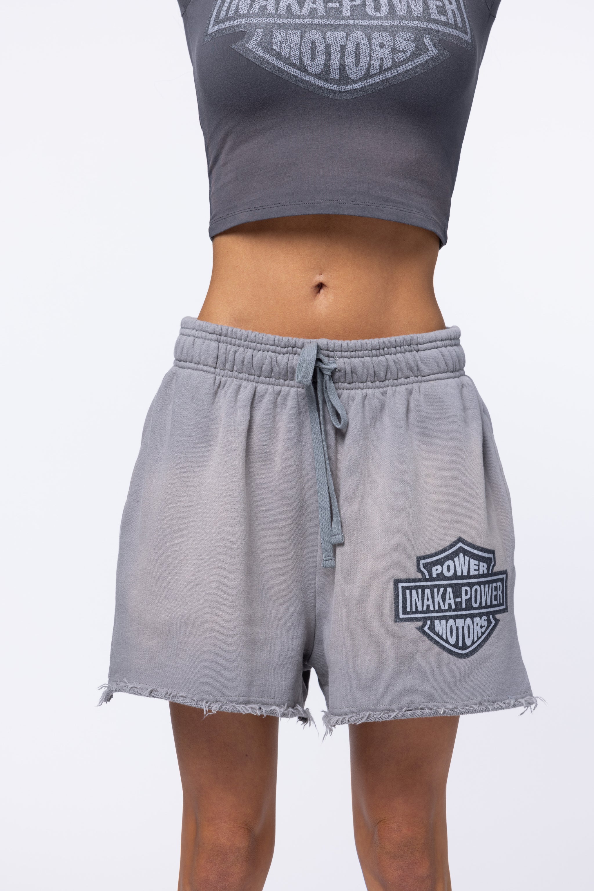 WOMENS CHOPPER SHORTS - GREY