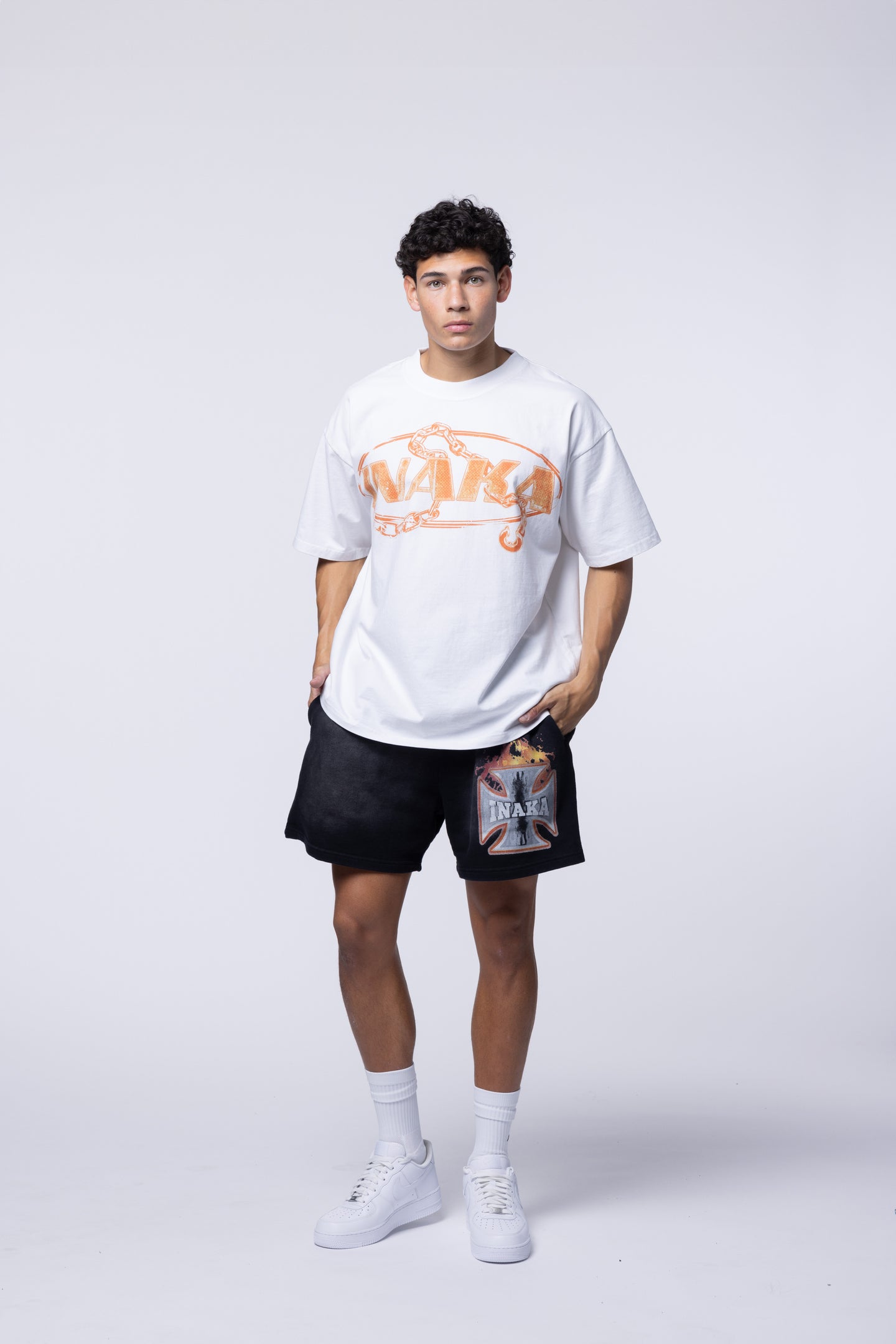 CROSS FLAME FLEECE SHORTS - INFRARED