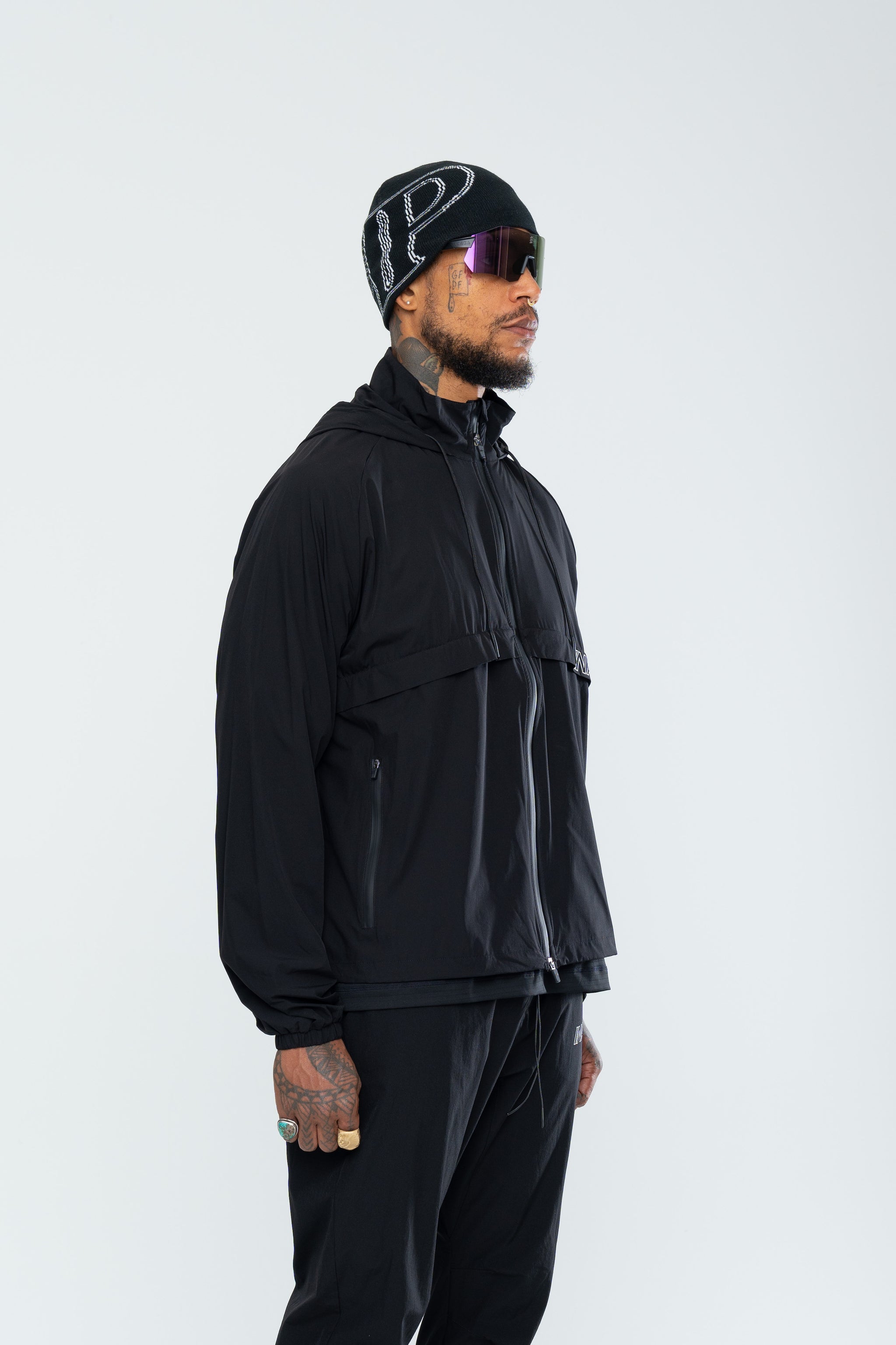 IRC WINDRUNNER JACKET - BLACK