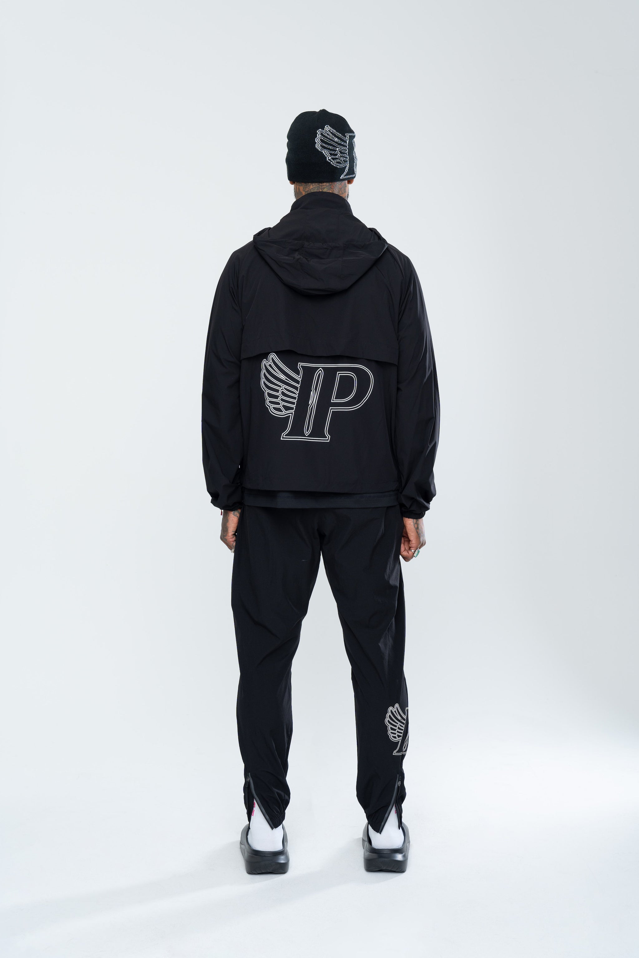 IRC WINDRUNNER PANTS - BLACK