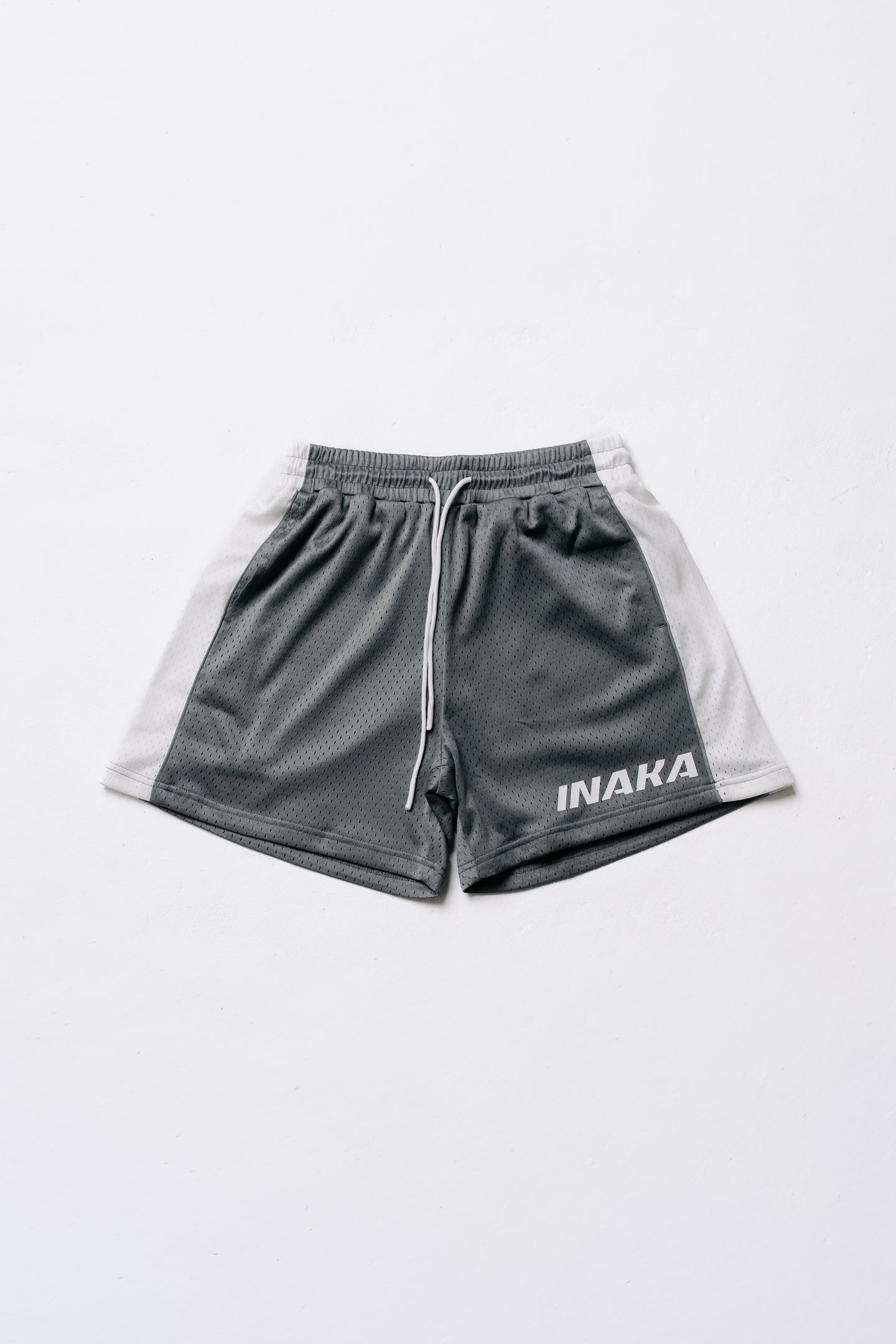 VARSITY MESH SHORTS - GRAY