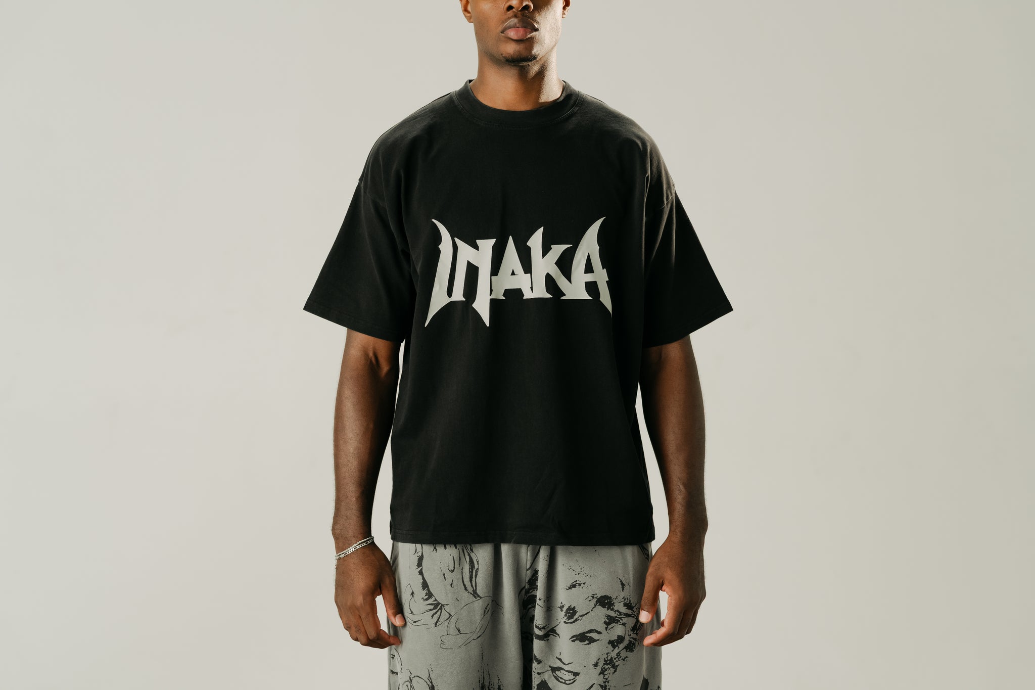 LORDS TEE - BLACK