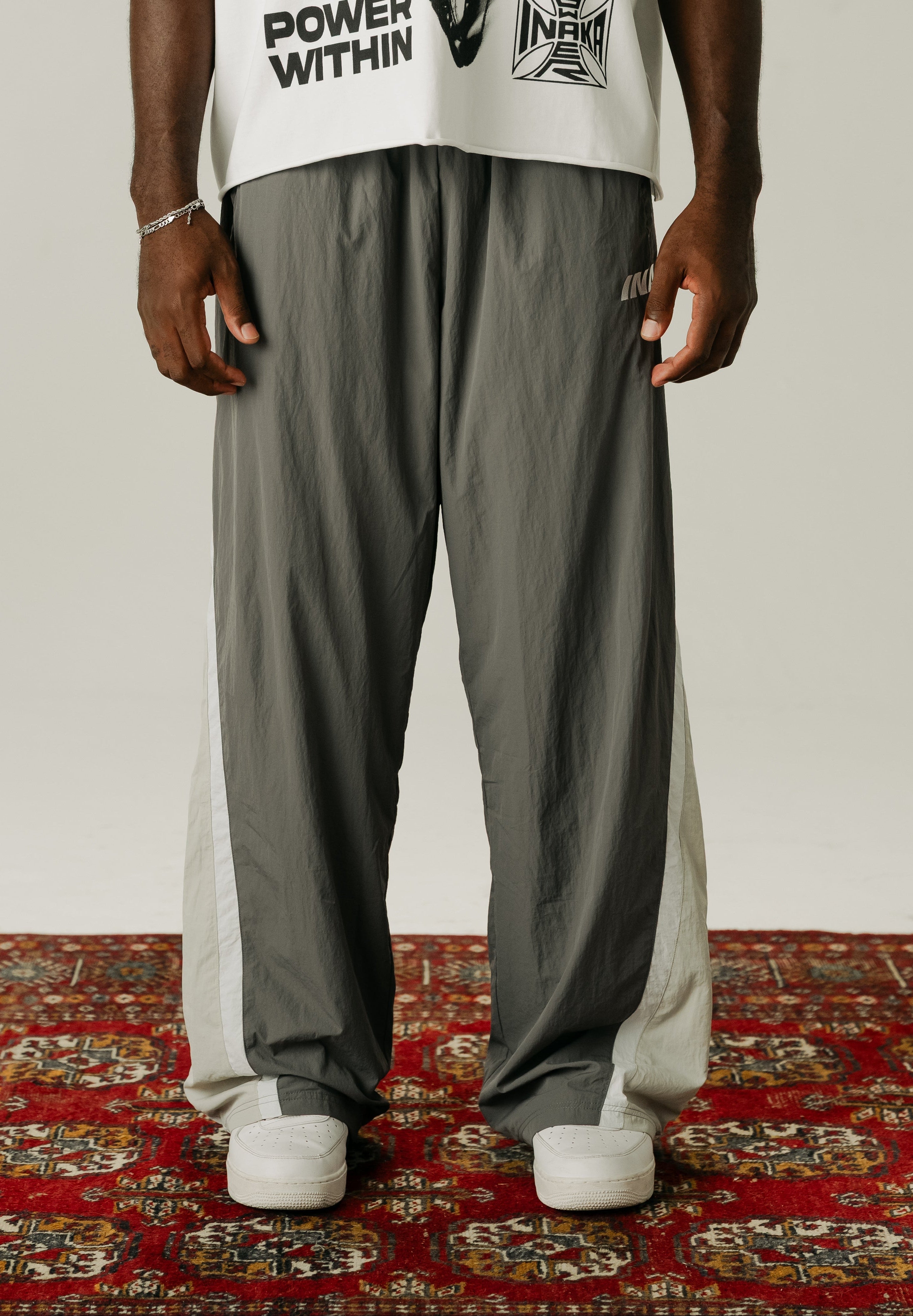 BAGGY TRACKPANTS - GRAY : WHITE – Inaka Power