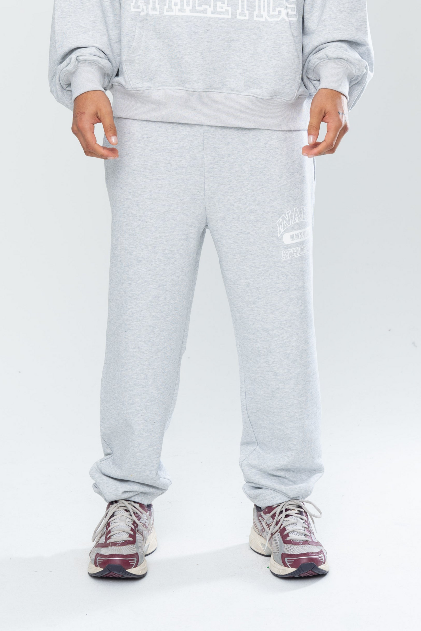 ATHLETICS CUFFED SWEATS - GREY