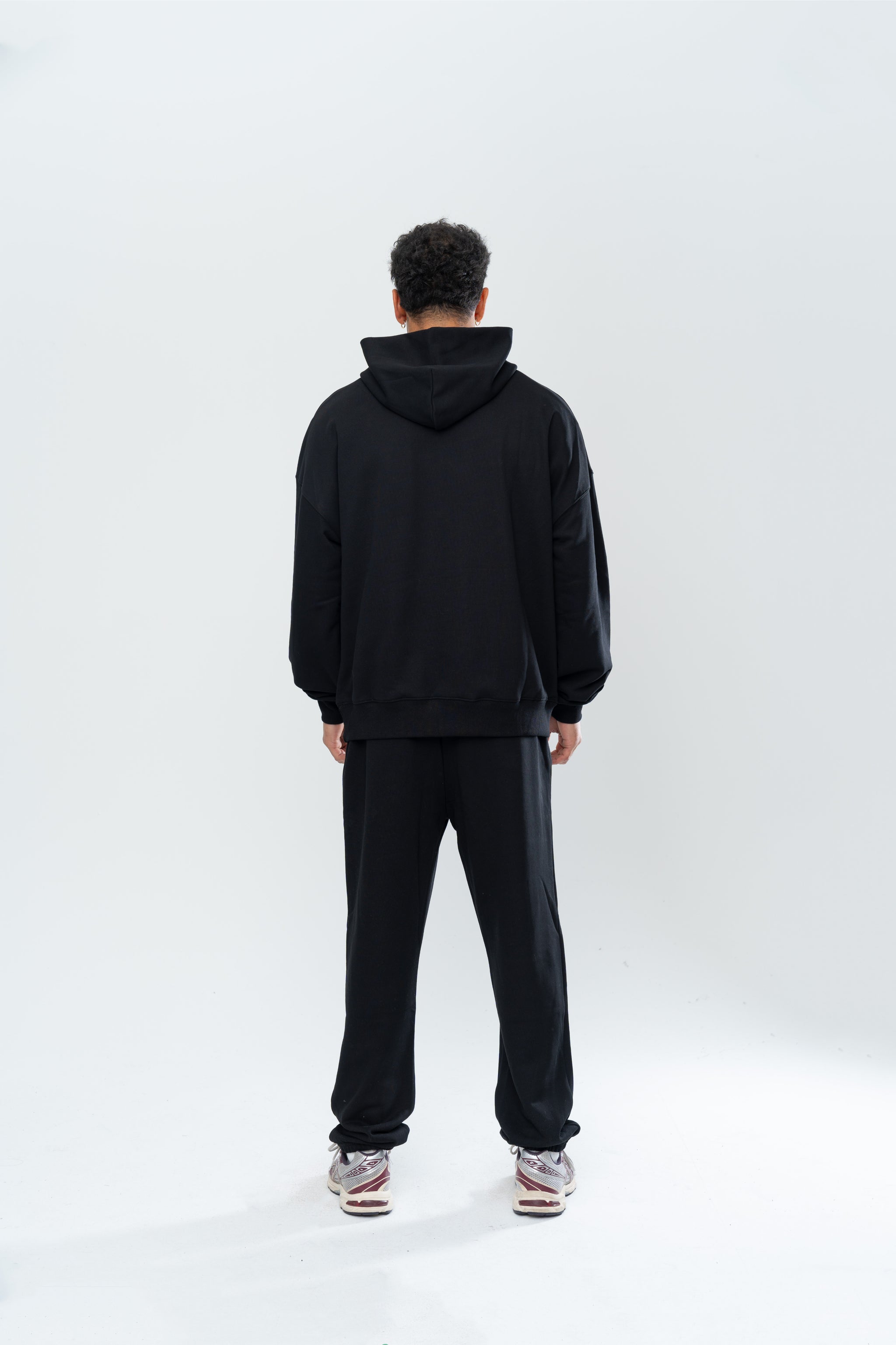 ATHLETICS HOODIE - BLACK